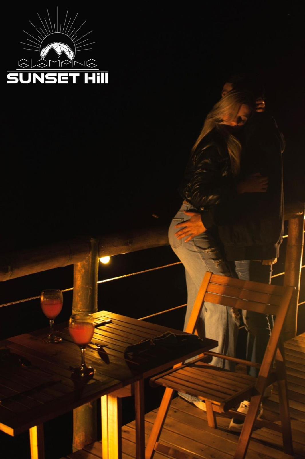 Glamping Sunset Hill Salamina-Caldas