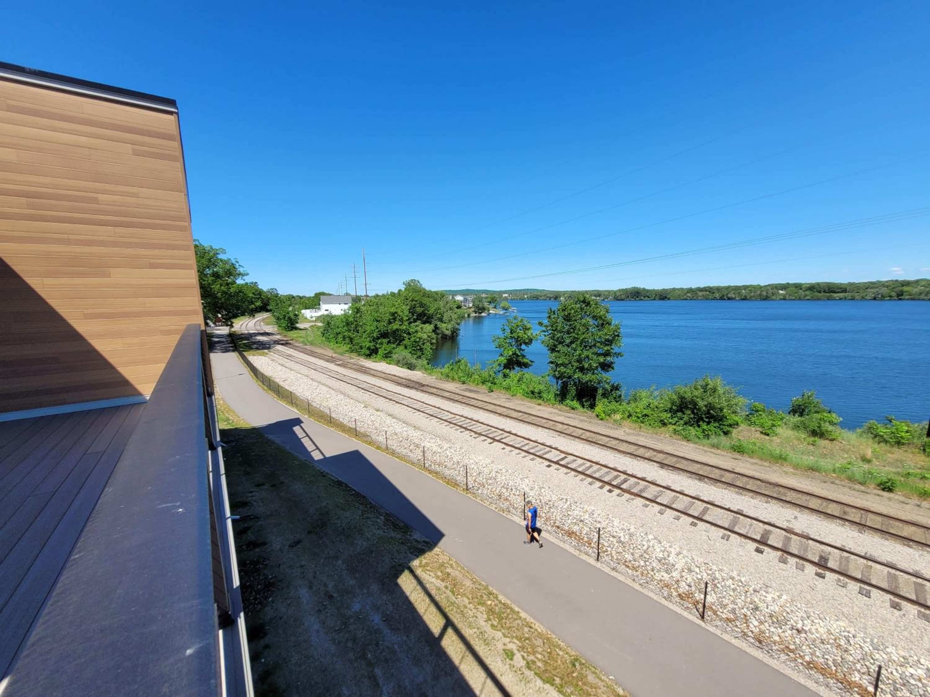 Boardman Ridge Penthouse Close to Town view 3