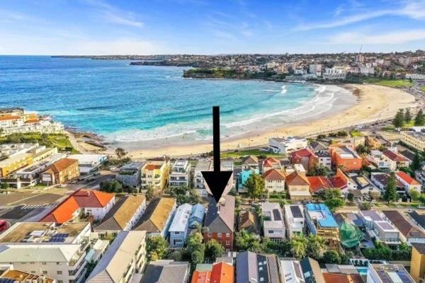 Beach-side North Bondi