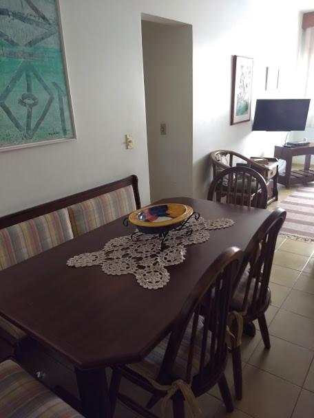 Ap. aconchegante na Astúrias, Guarujá - SP