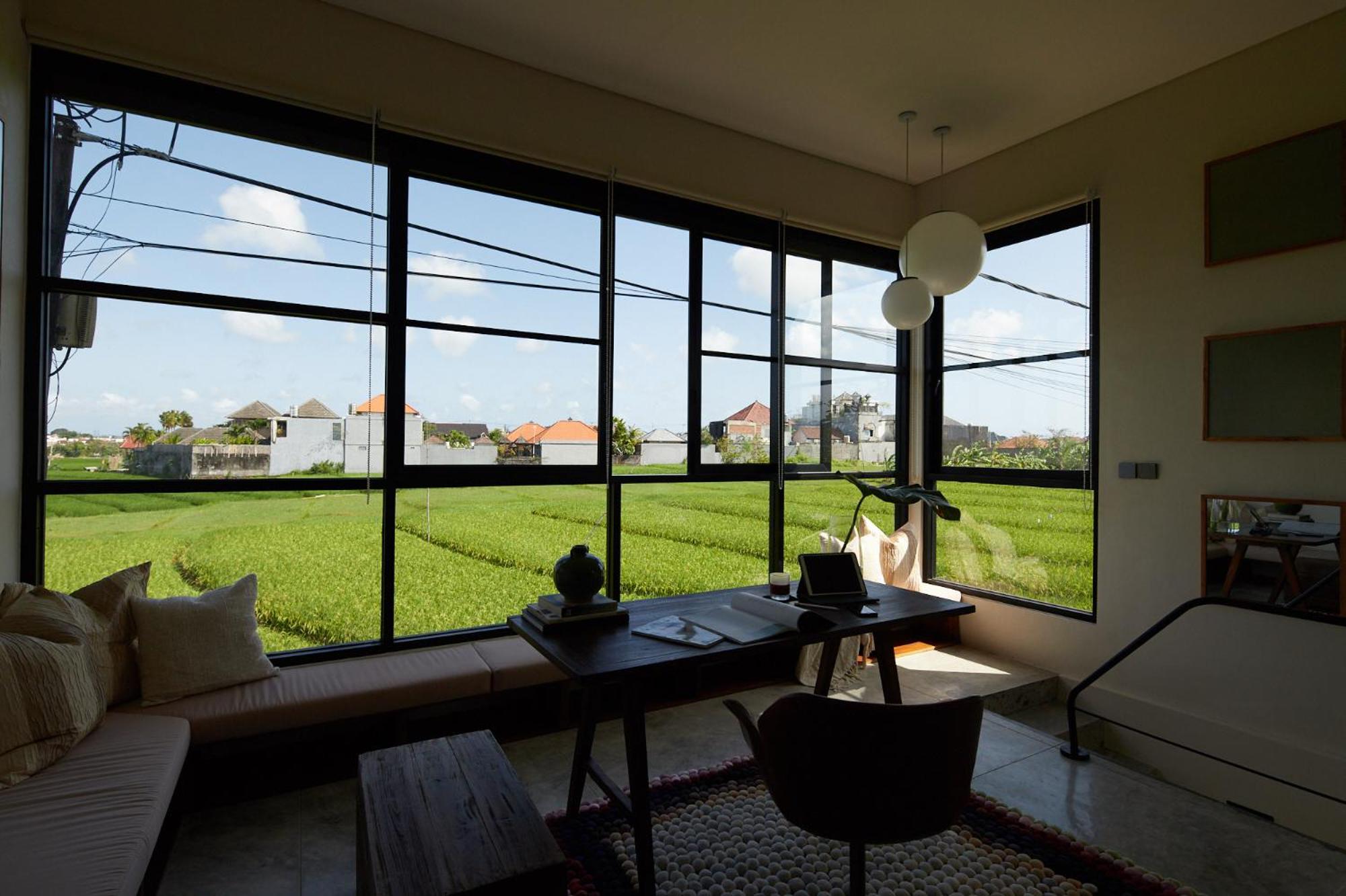 MASARA Villa - 5Min to Canggu - 2Min to Shops & Restaurants view 2