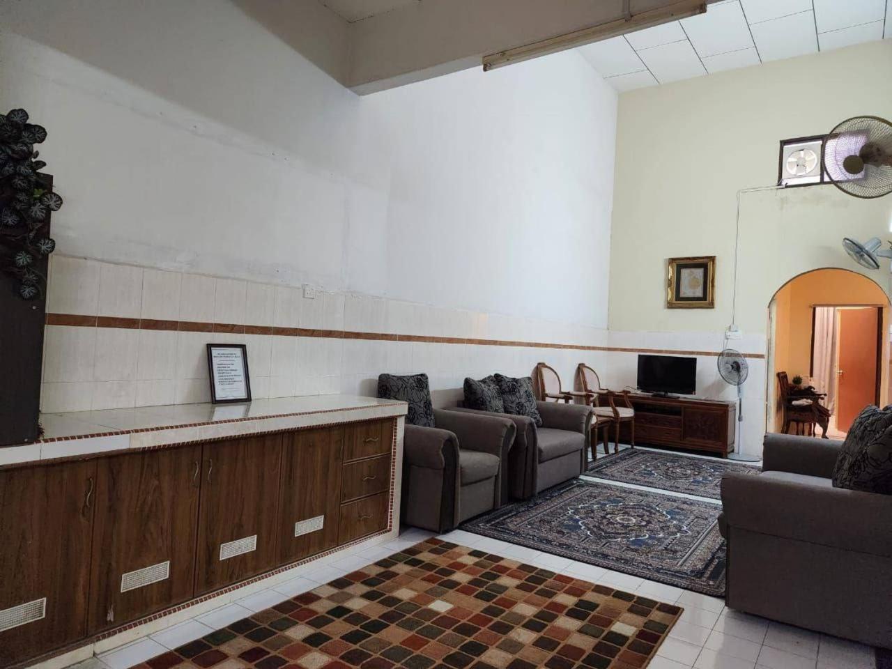 Redzuan Homestay (Muslim Friendly) photo 3