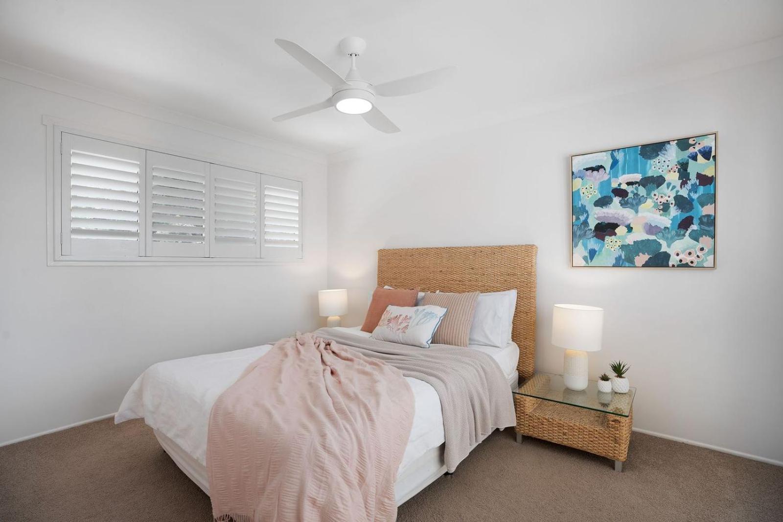 The White House - Spectacular Ocean Views, WiFi, Central Coolum