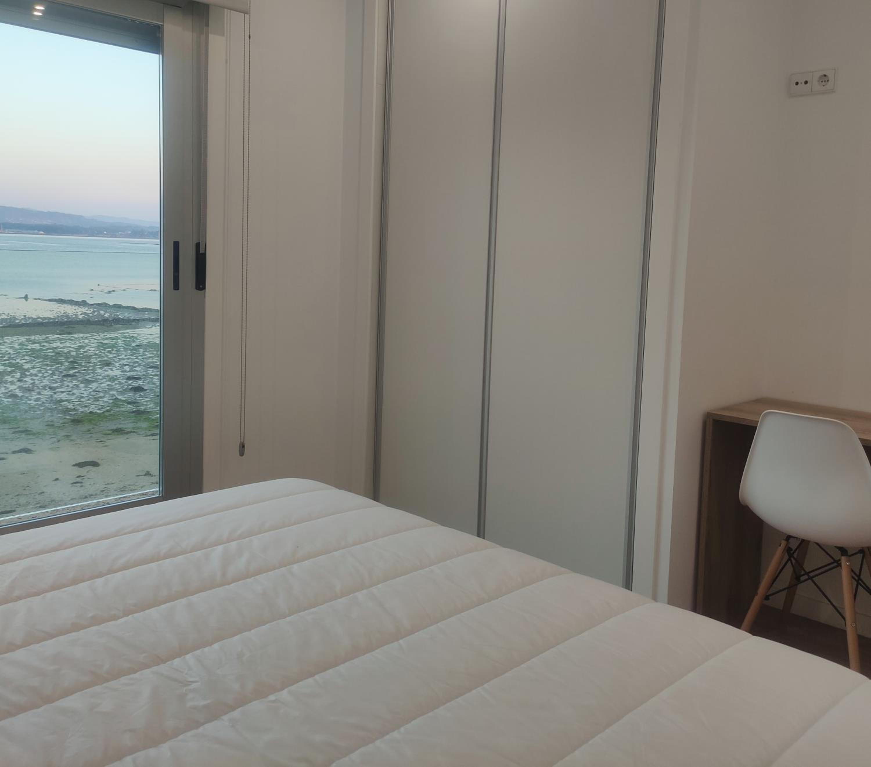 Apartamentos O Grove Awa Bay