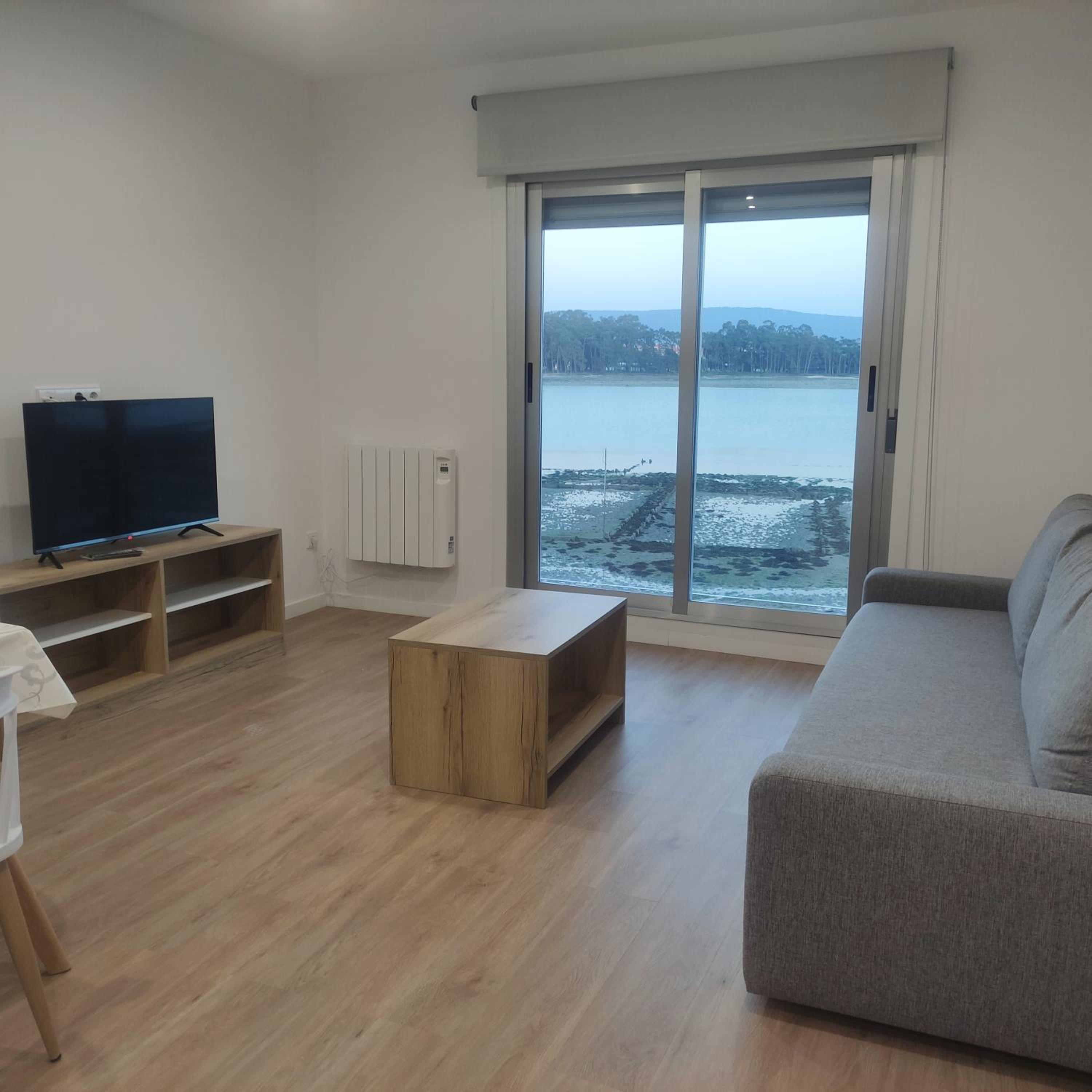 Apartamentos O Grove Awa Bay