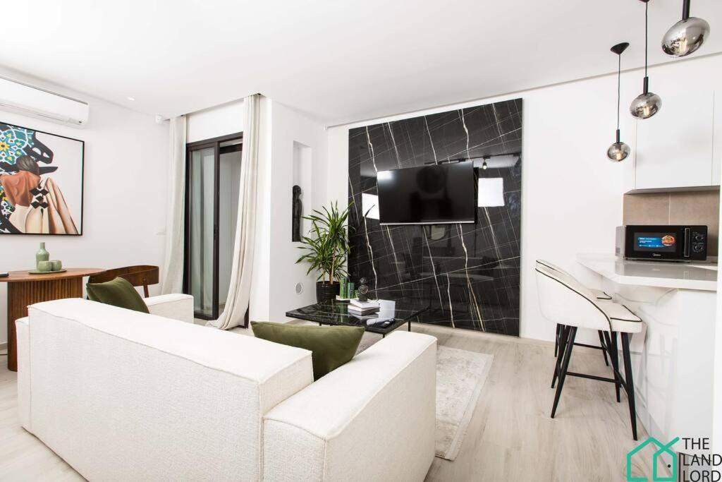E24 Grand Luxe tout équipé et central view 4