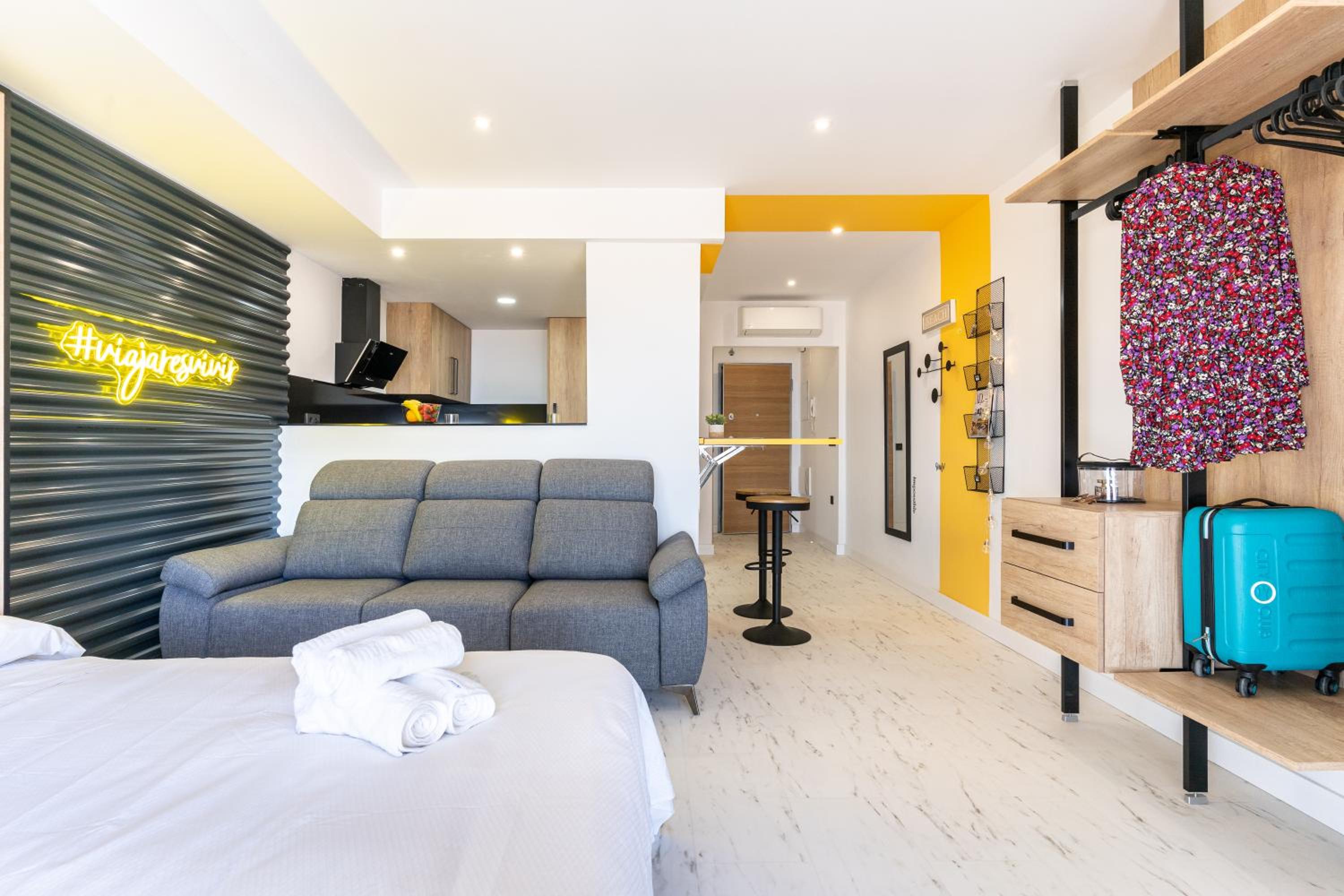 Apartaments Paseo Marítimo by Expoholidays