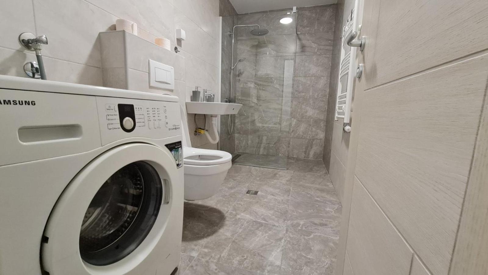 PABLO PICASSO Premium Apartman