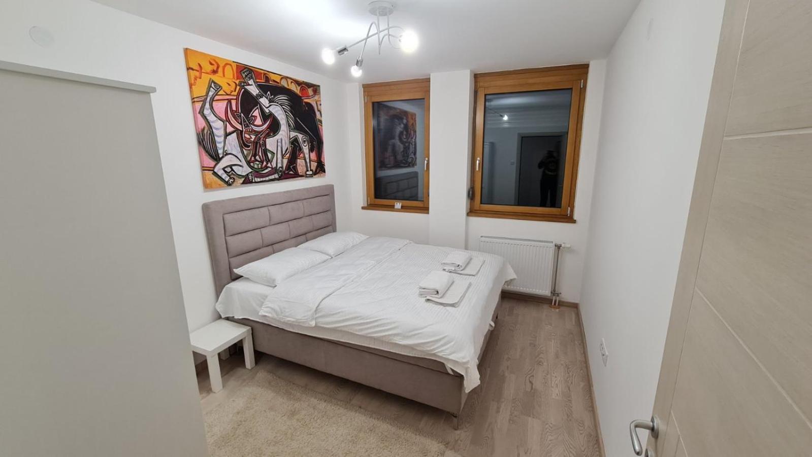 PABLO PICASSO Premium Apartman