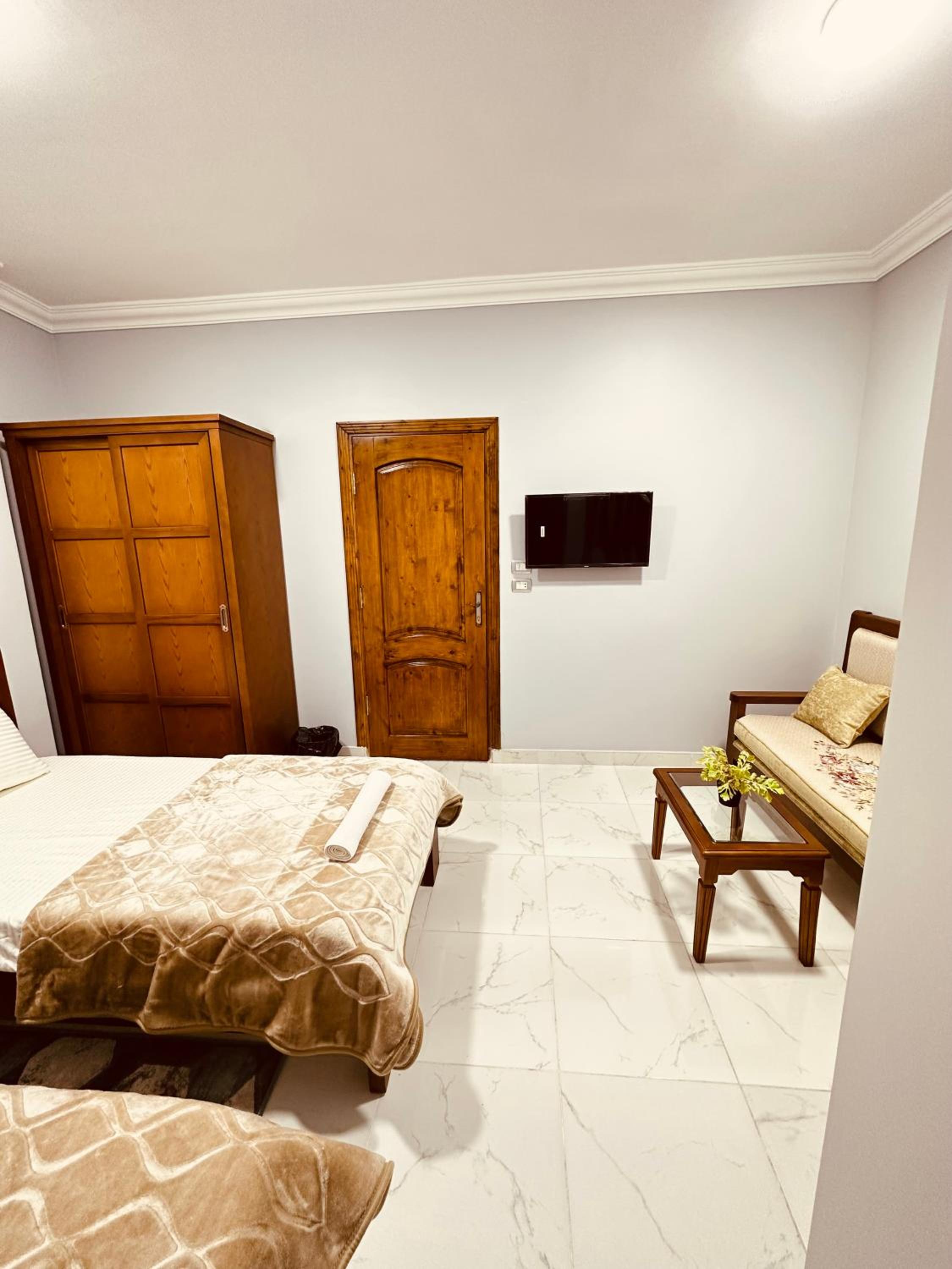 KAMAL HOTEL APARTMENTS