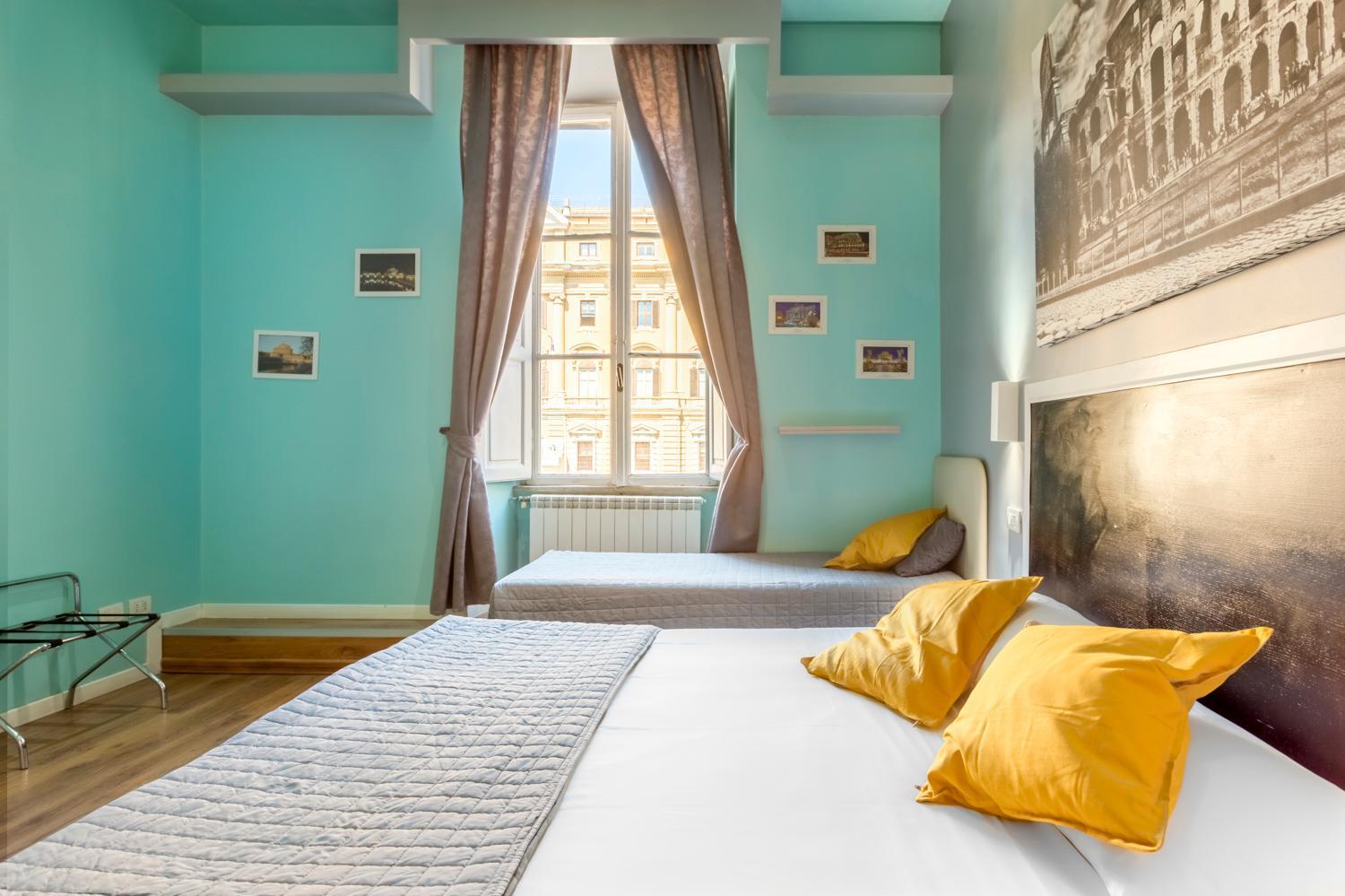 AmoRoma Suite