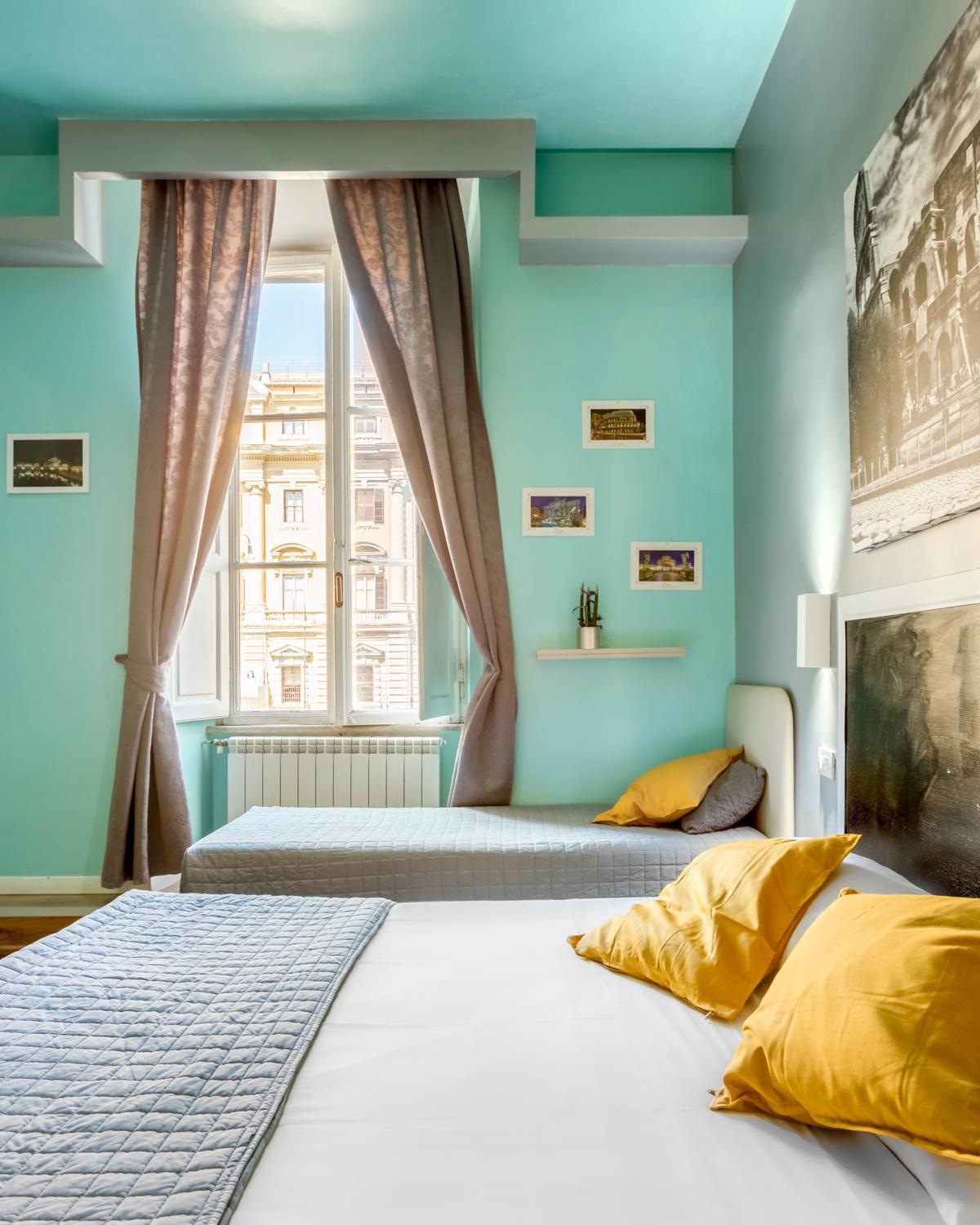 AmoRoma Suite