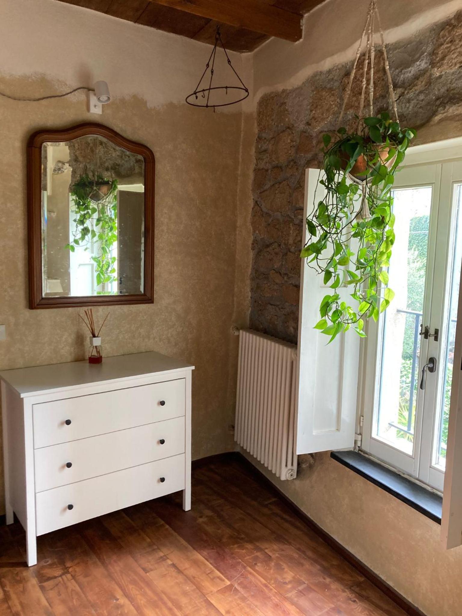Casa Olivia Lacremà