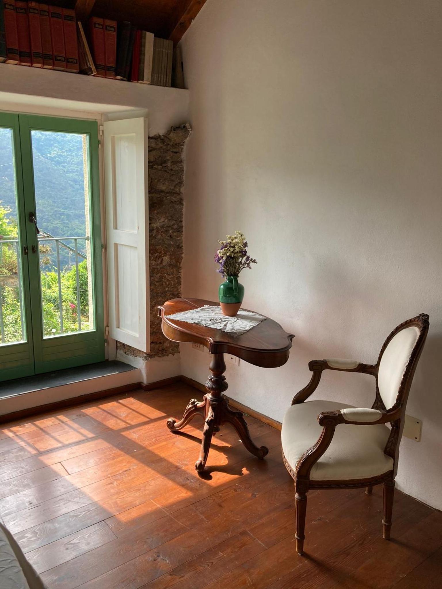 Casa Olivia Lacremà