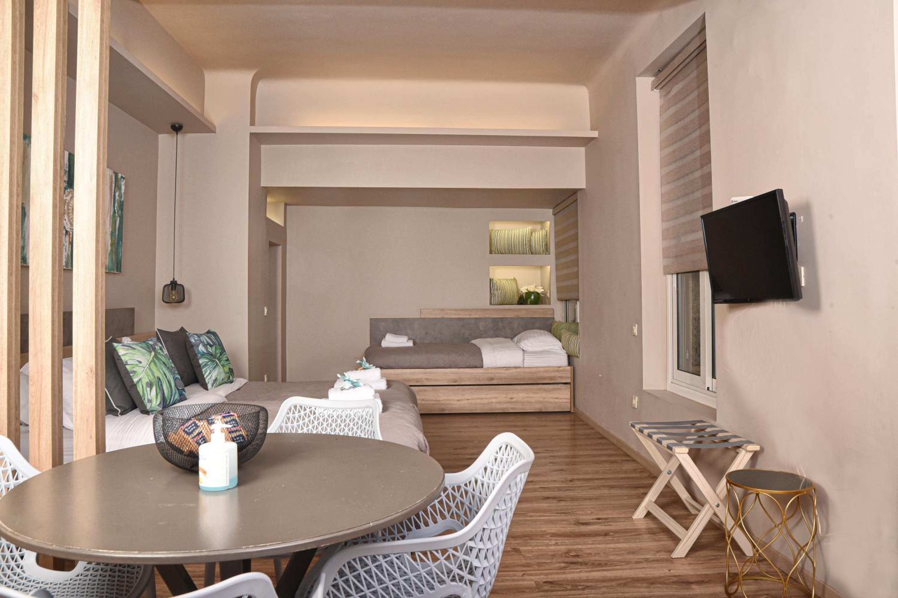 Wisdom Residence Luxury Apartments at Plaka