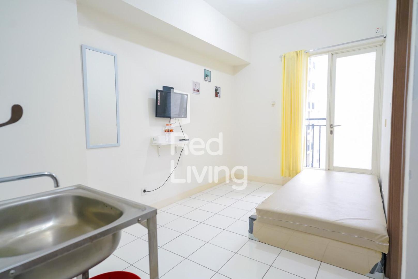 RedLiving Podomoro Golf View Apartemen - Skyland Tower Balsa view 4
