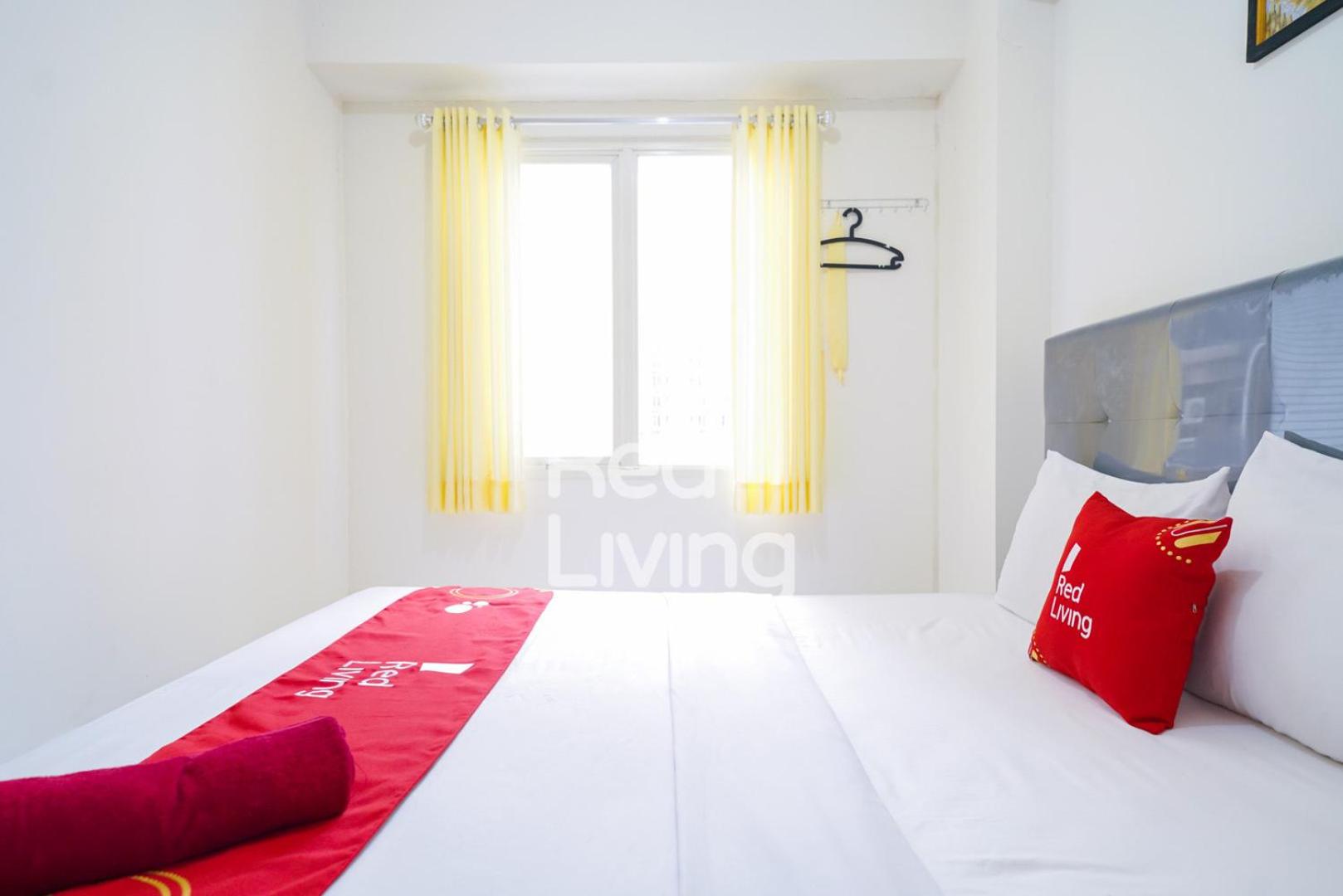 RedLiving Podomoro Golf View Apartemen - Skyland Tower Balsa view 5