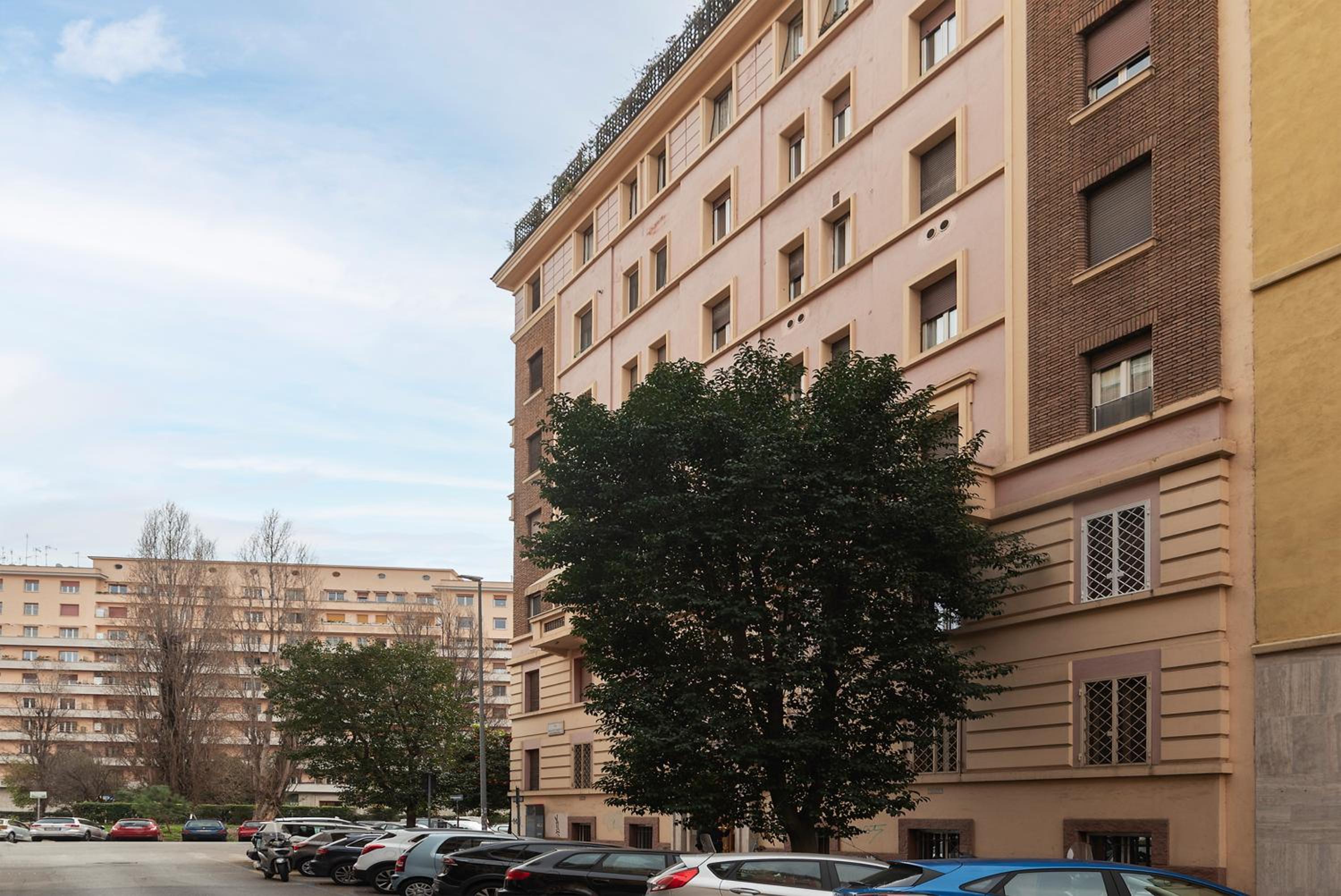 GuestHost - Bright APT - San Pietro & Castel Sant'Angelo