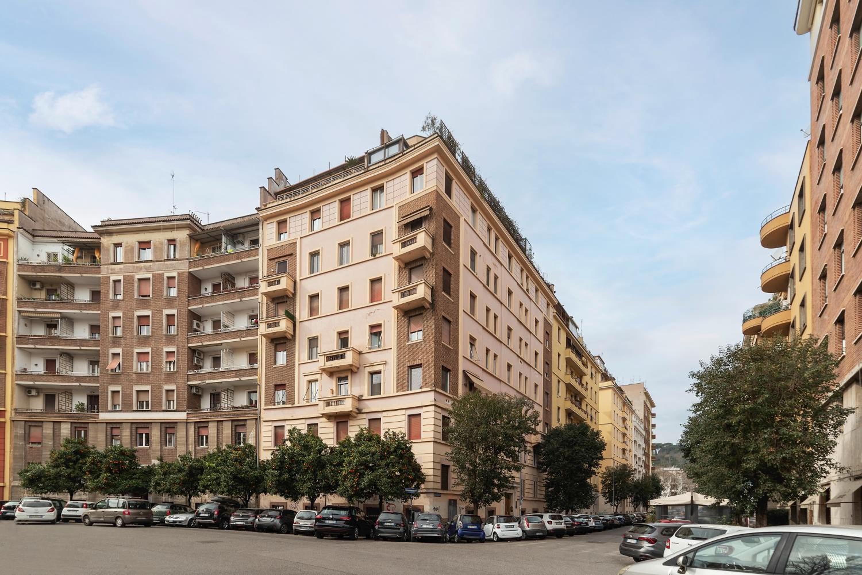 GuestHost - Bright APT - San Pietro & Castel Sant'Angelo