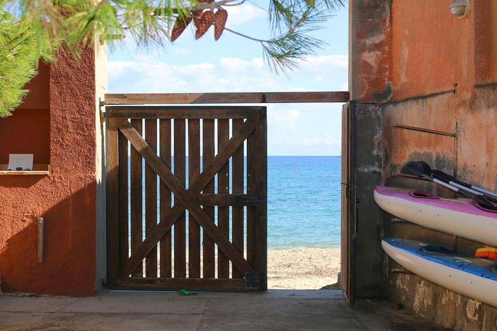 Villa Angelica with private access to beach view 4