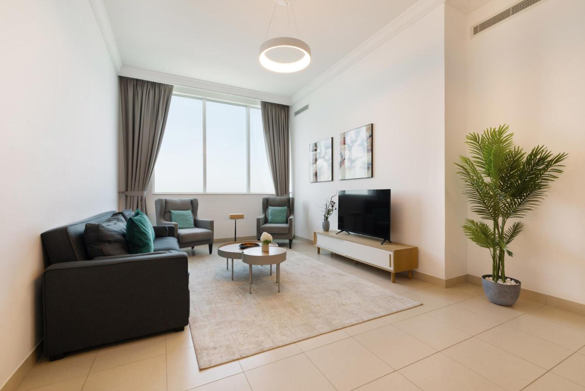 Exquisite Dubai's Urban Living in the City Centre