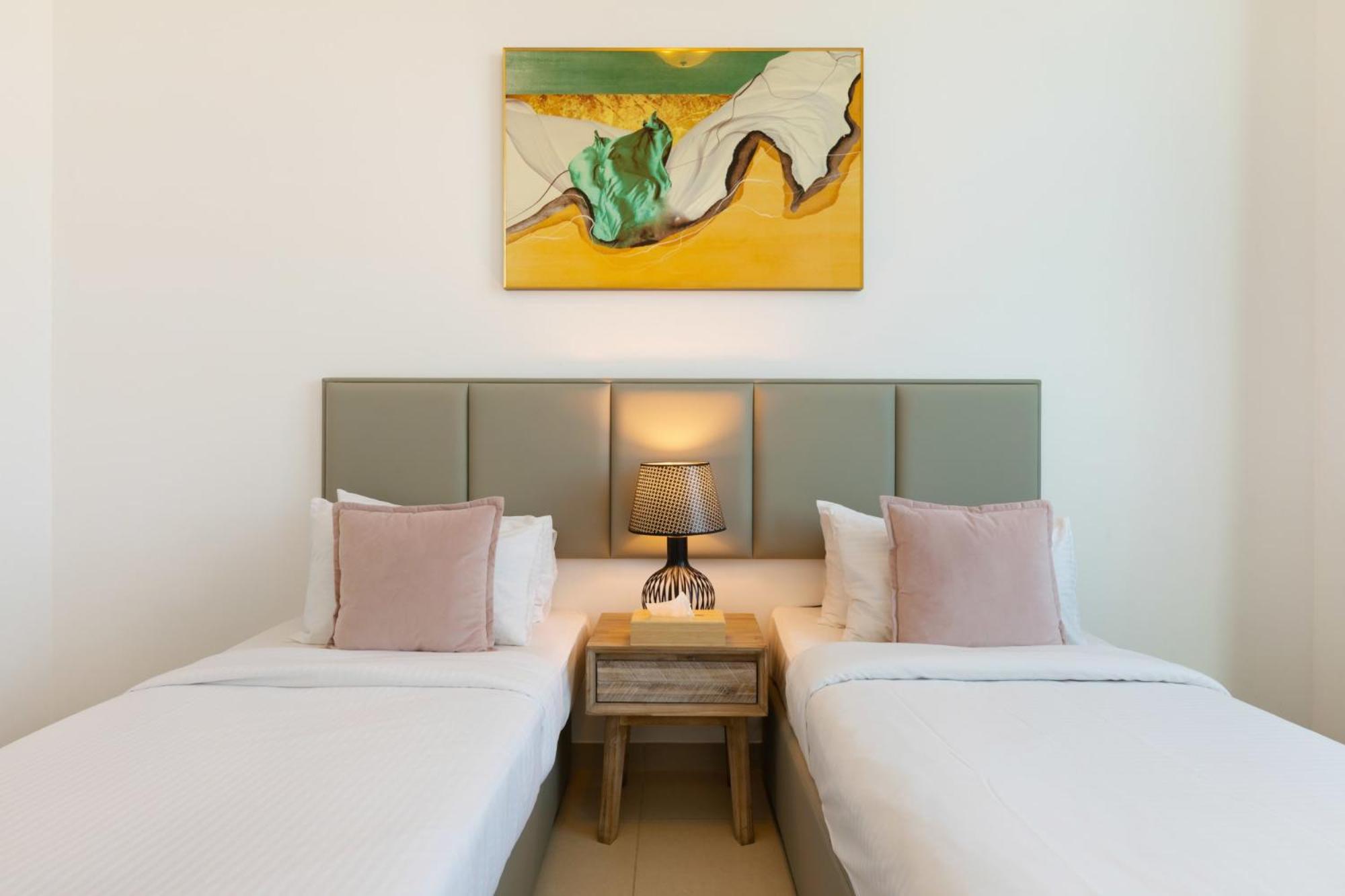 Exquisite Dubai's Urban Living in the City Centre