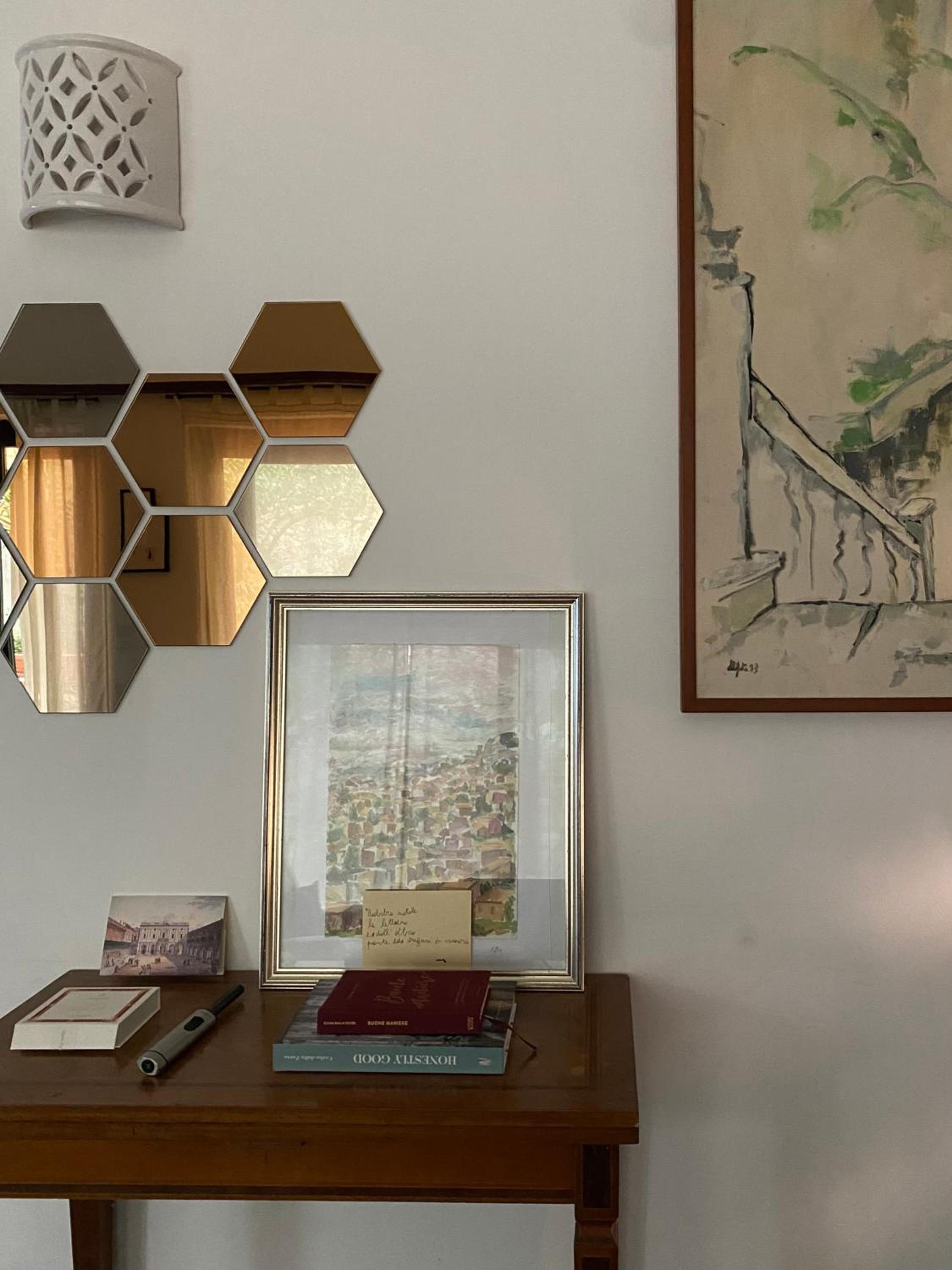 Gorgeous apt in Taormina city center + Free Parking photo 4