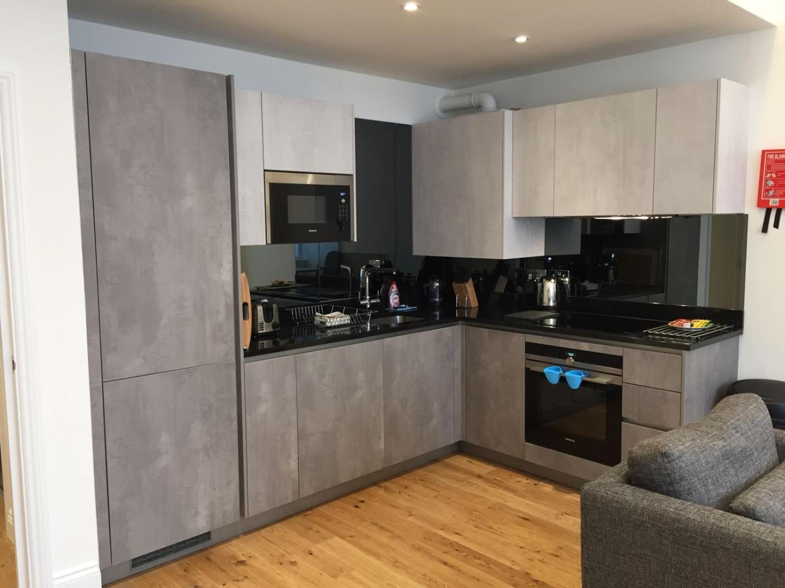 Ealing Broadway by Viridian Apartments view 2