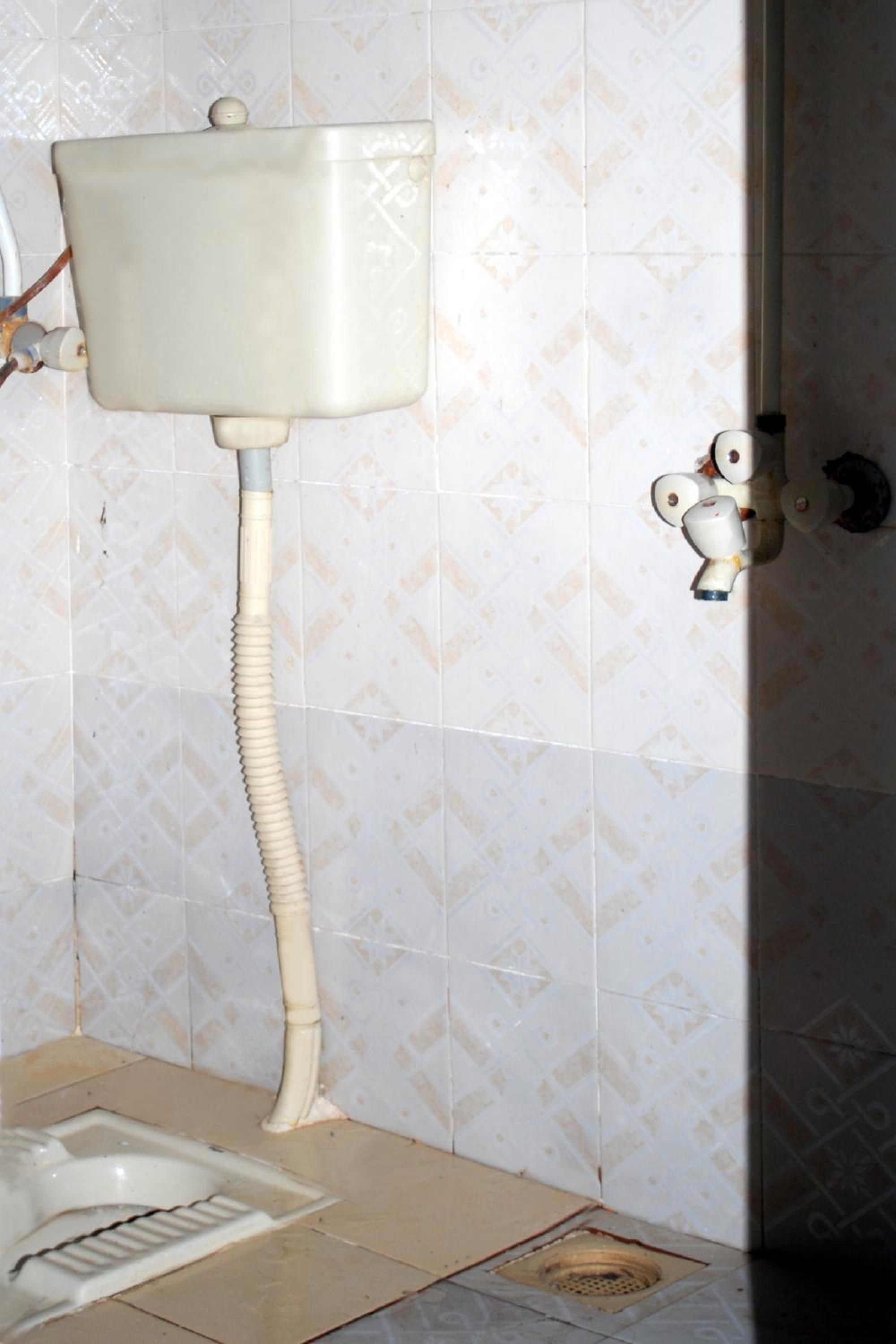 Two Bedrooms Furnished Apartment With Kitchen view 2