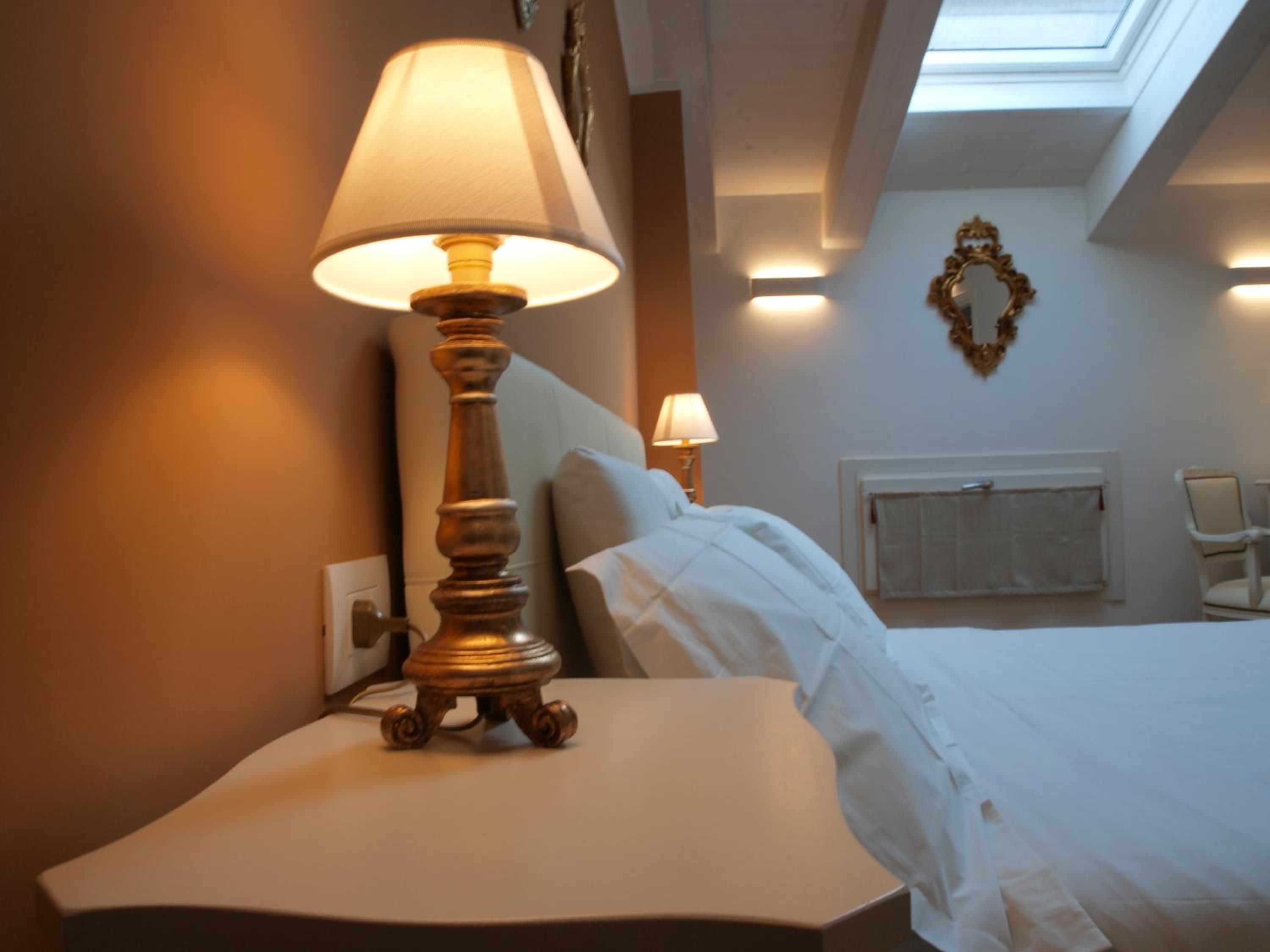 Acquaderni Rooms - Image 2