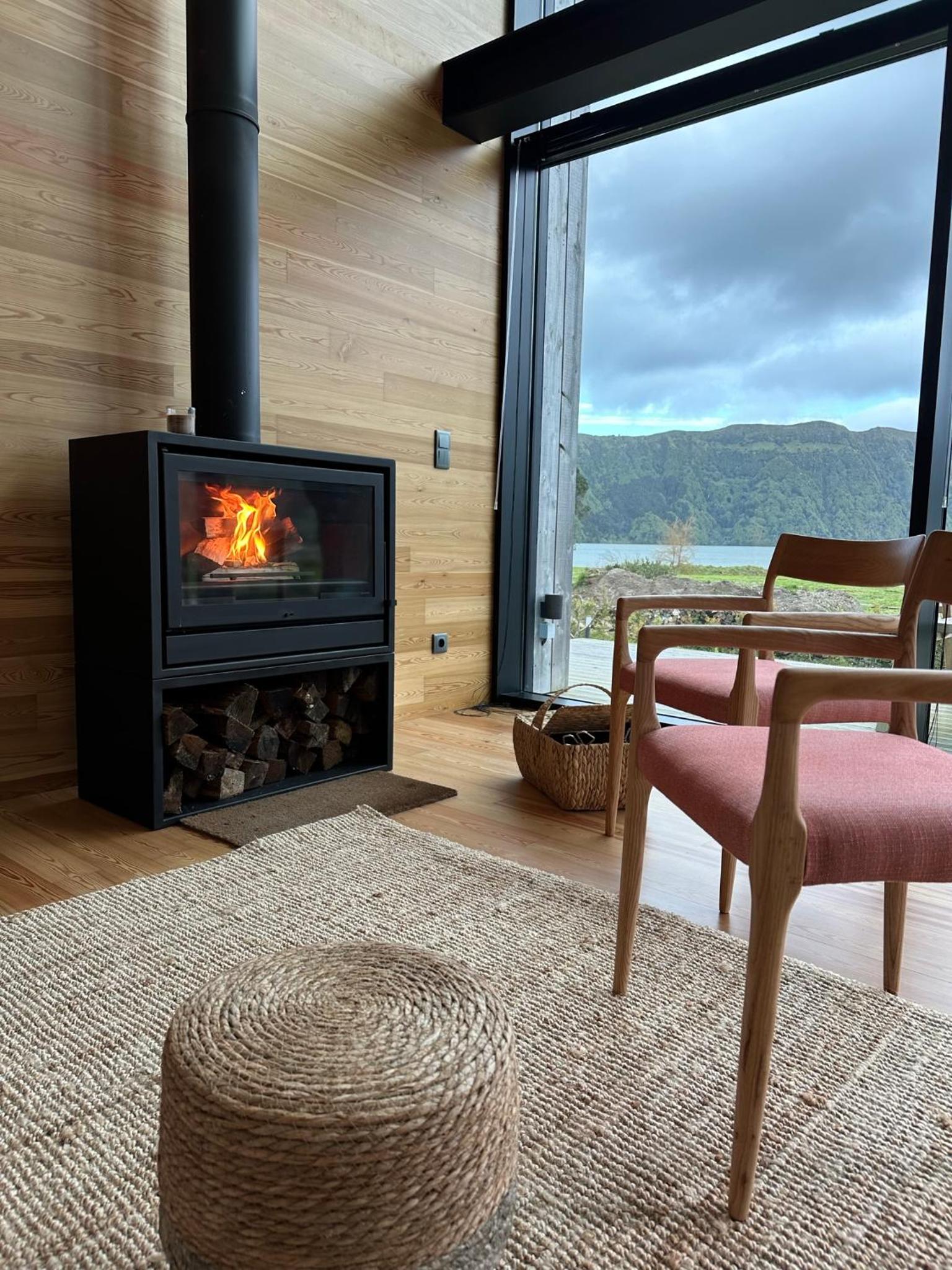 Sete Cidades Lake Cabin - Casa da Lagoa view 3