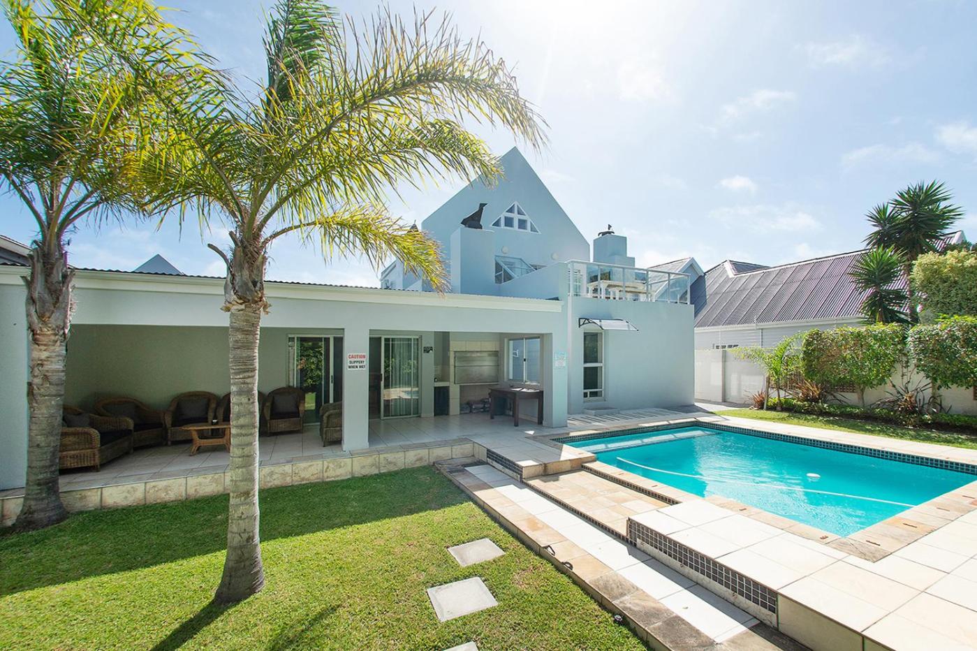 Millard Crescent Guest House