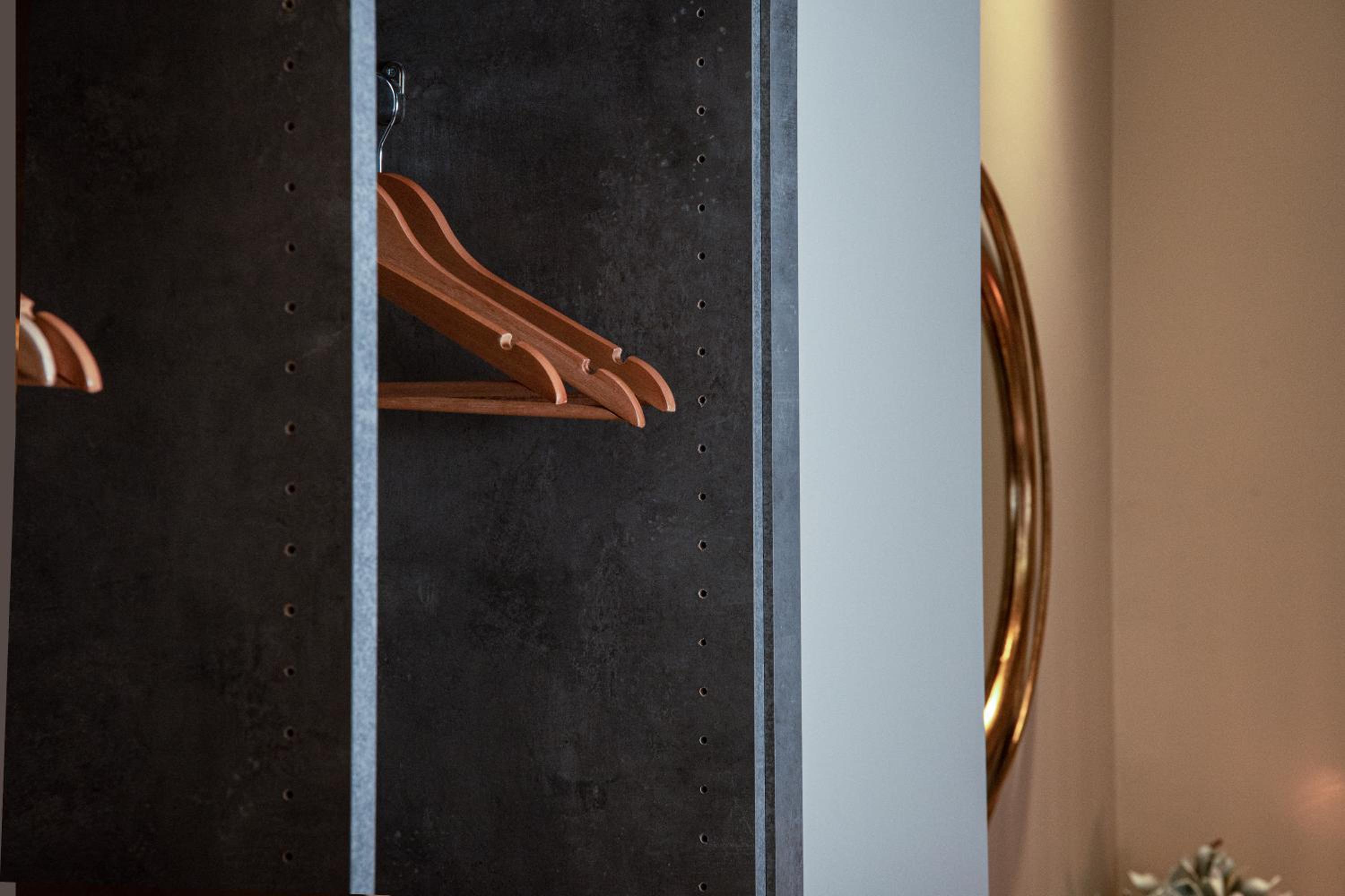 Wisdom Residence Luxury Apartments at Plaka