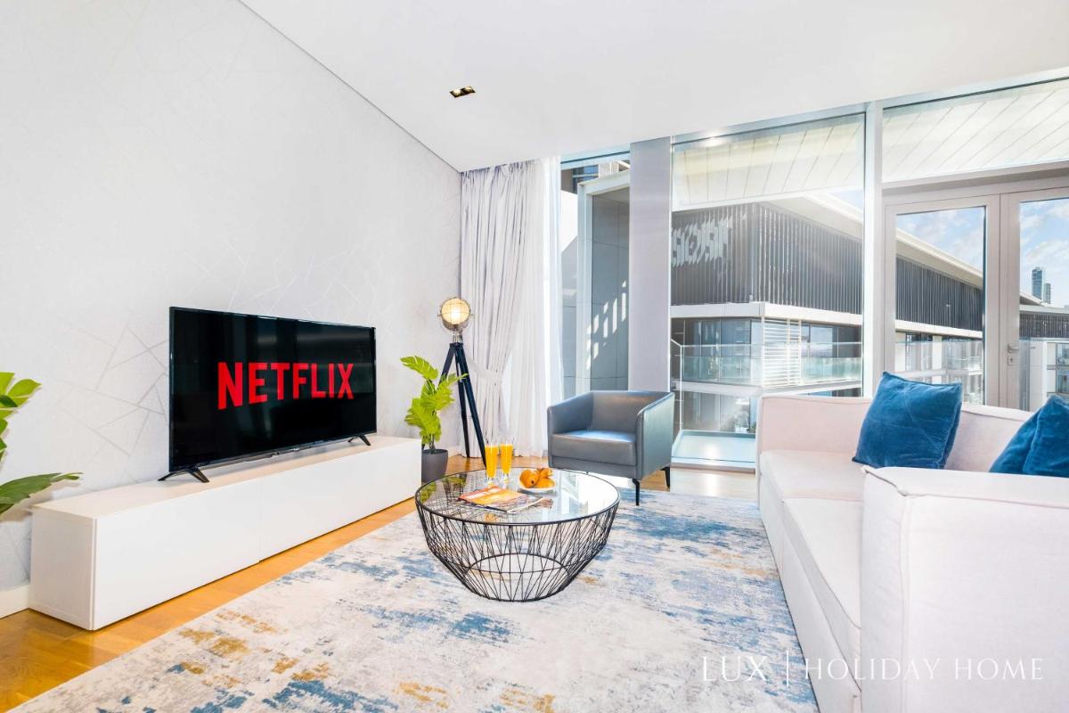 LUX - The Bluewater Island Suite