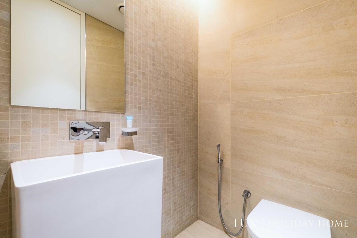 LUX - The Bluewater Island Suite