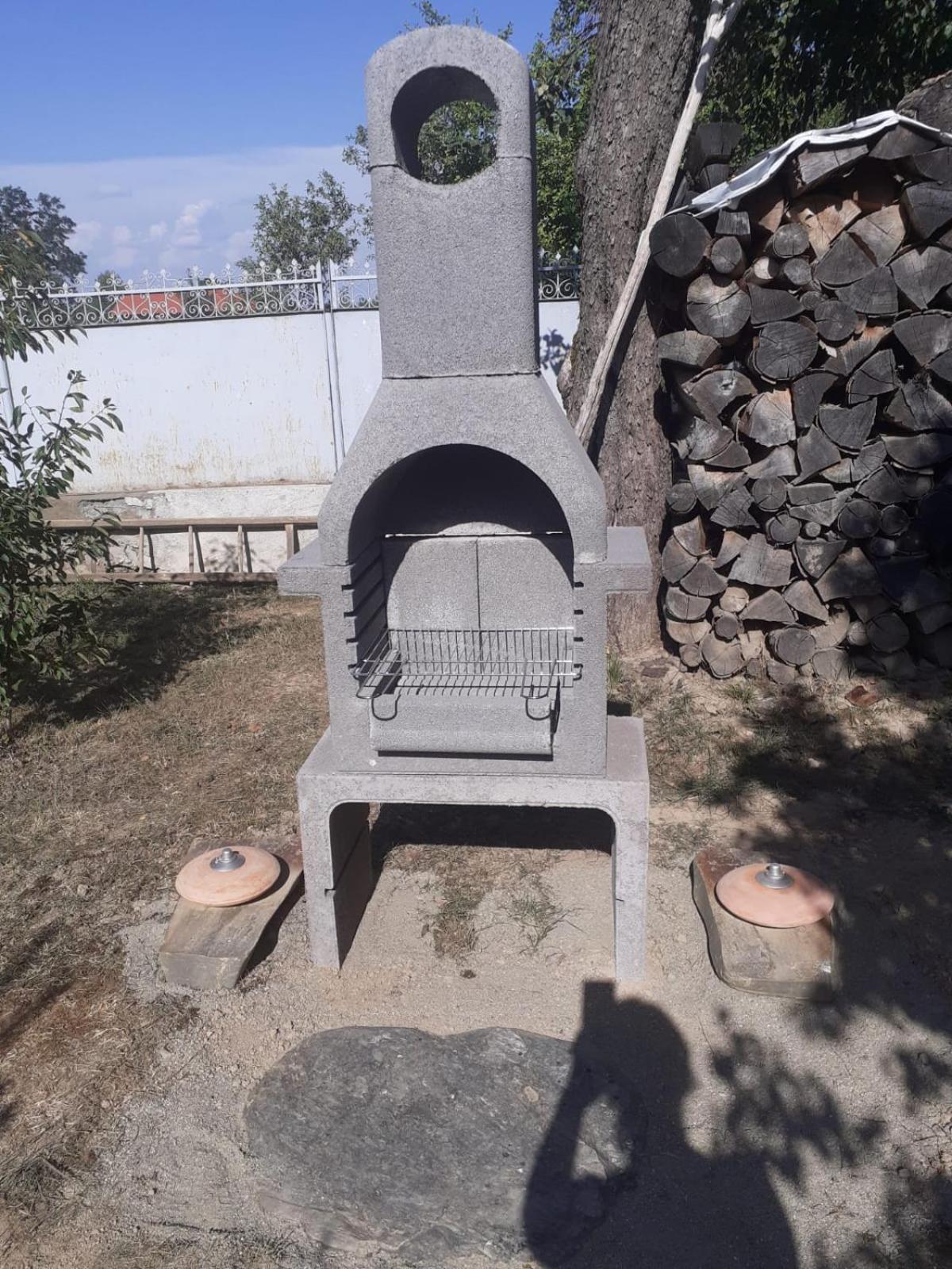 Casa Hariton view 3