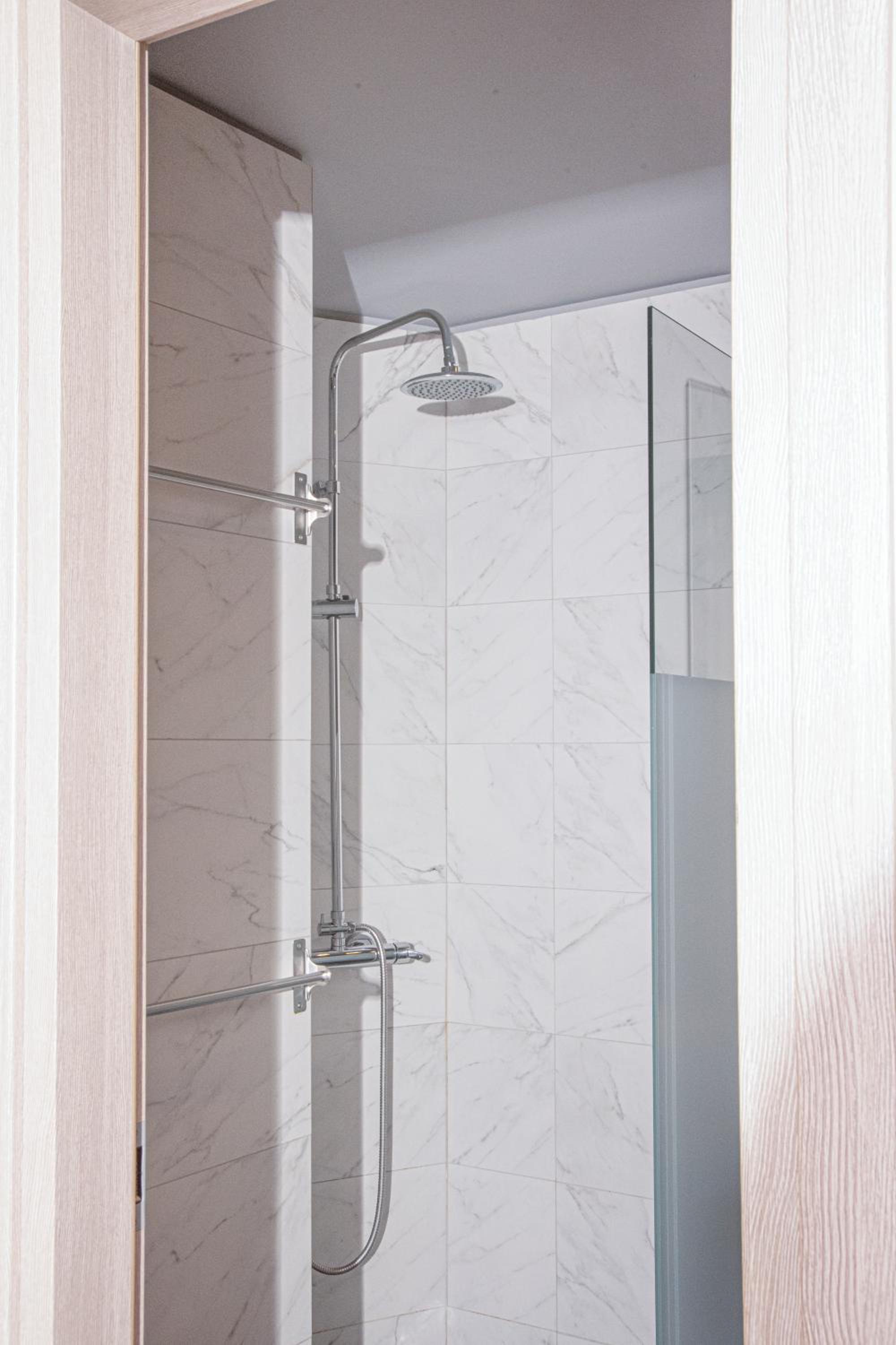 Wisdom Residence Luxury Apartments at Plaka