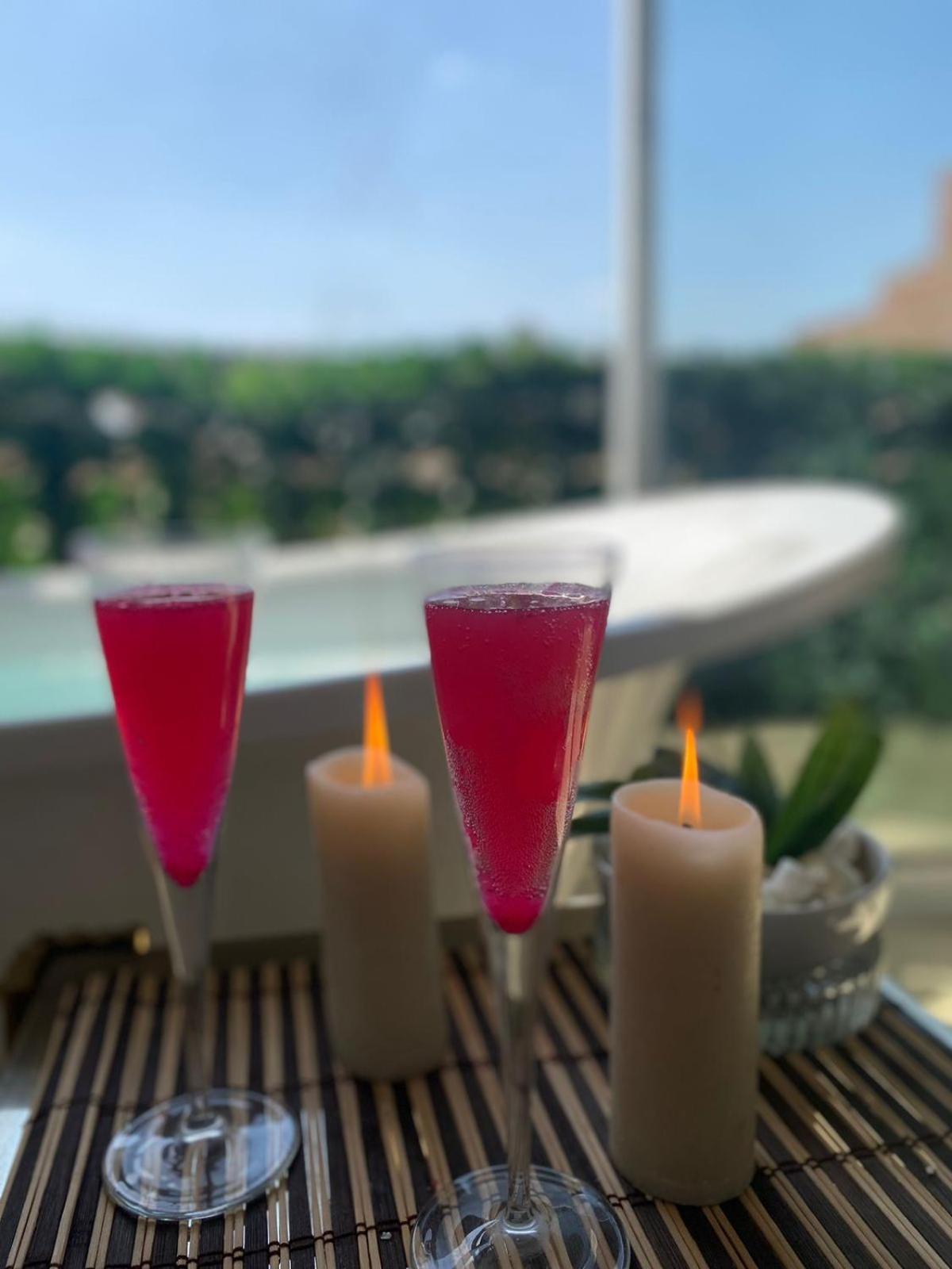 Jacuzzi pyramids view