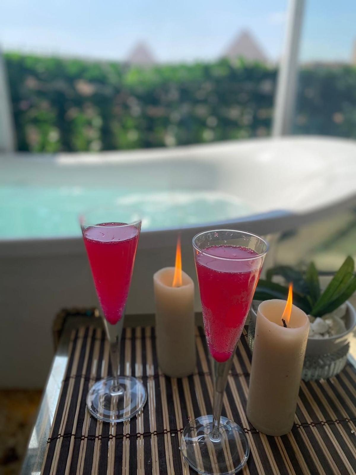 Jacuzzi pyramids view