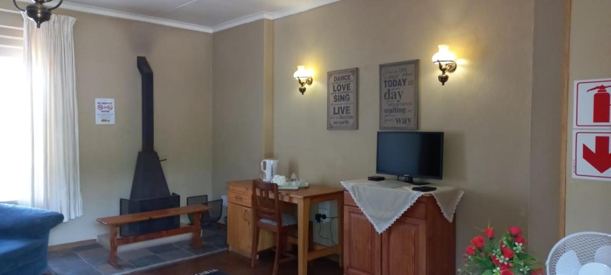 Autumn Breeze Manor Guest House