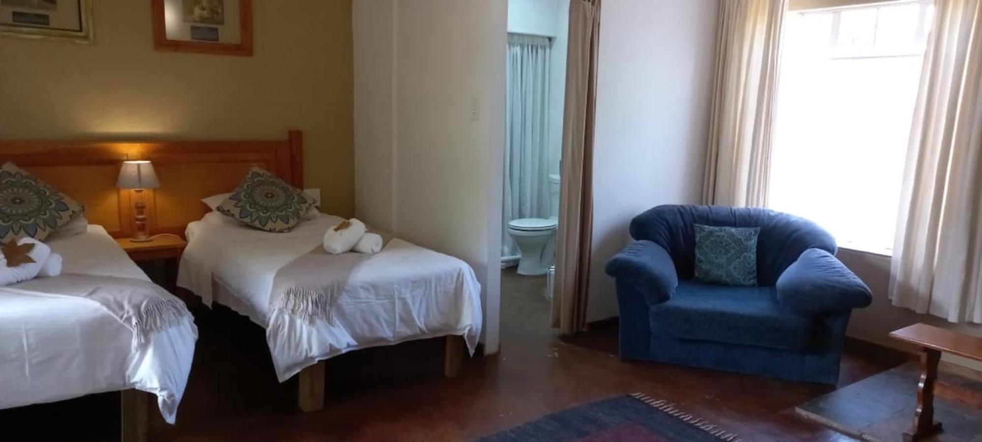 Autumn Breeze Manor Guest House