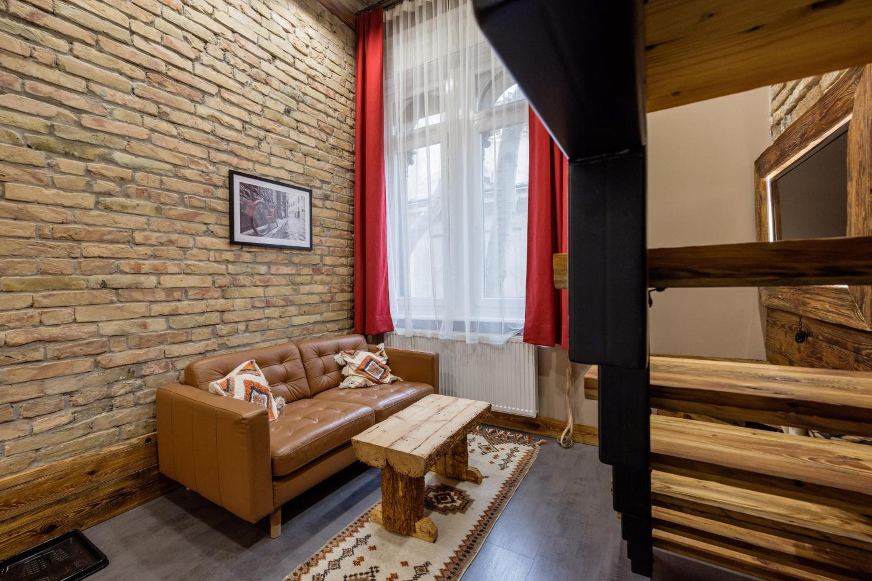 Luther Modern apartment for 3 people, FREE AC!