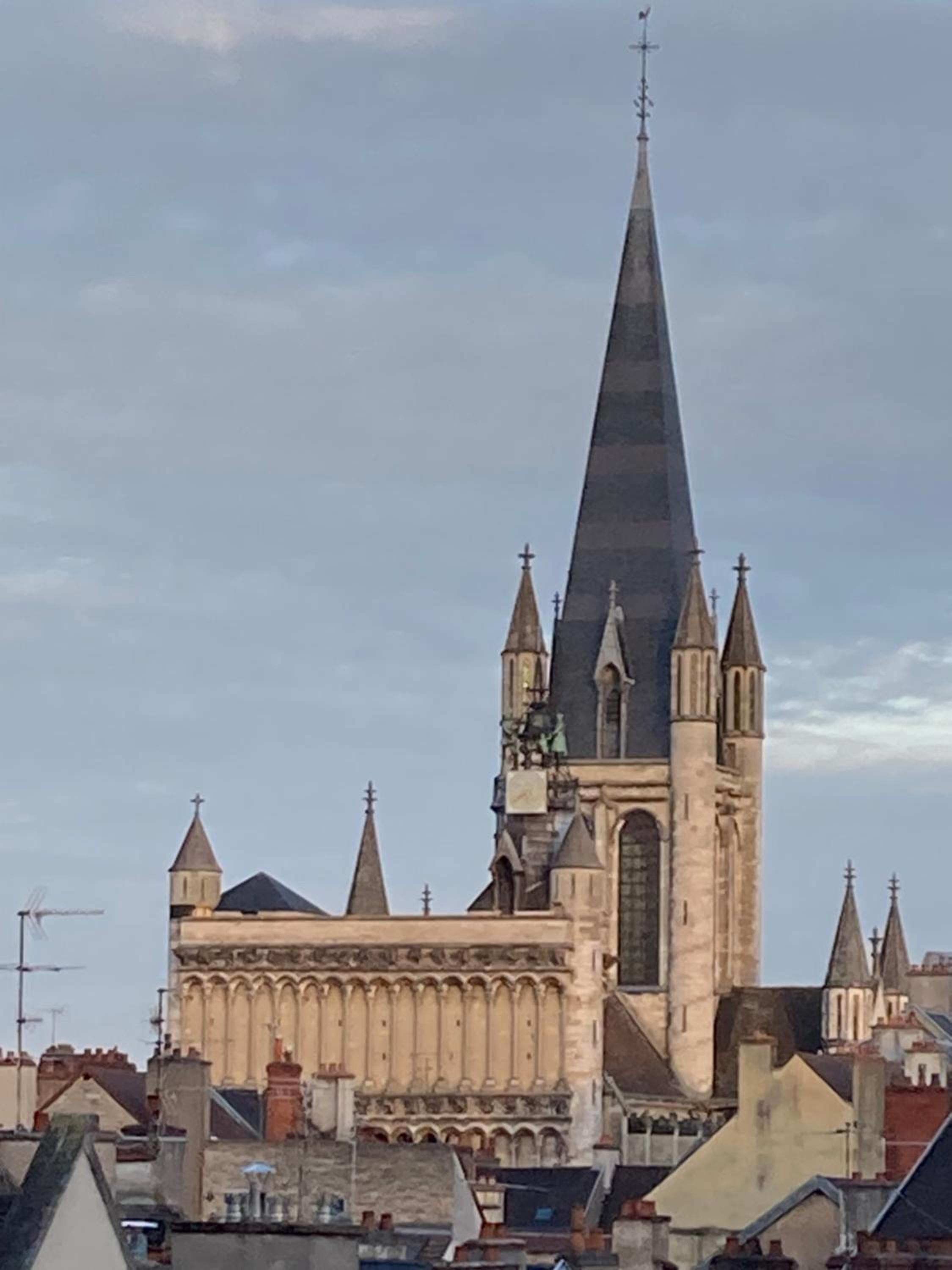 Studio Lumineux, Coeur De Ville