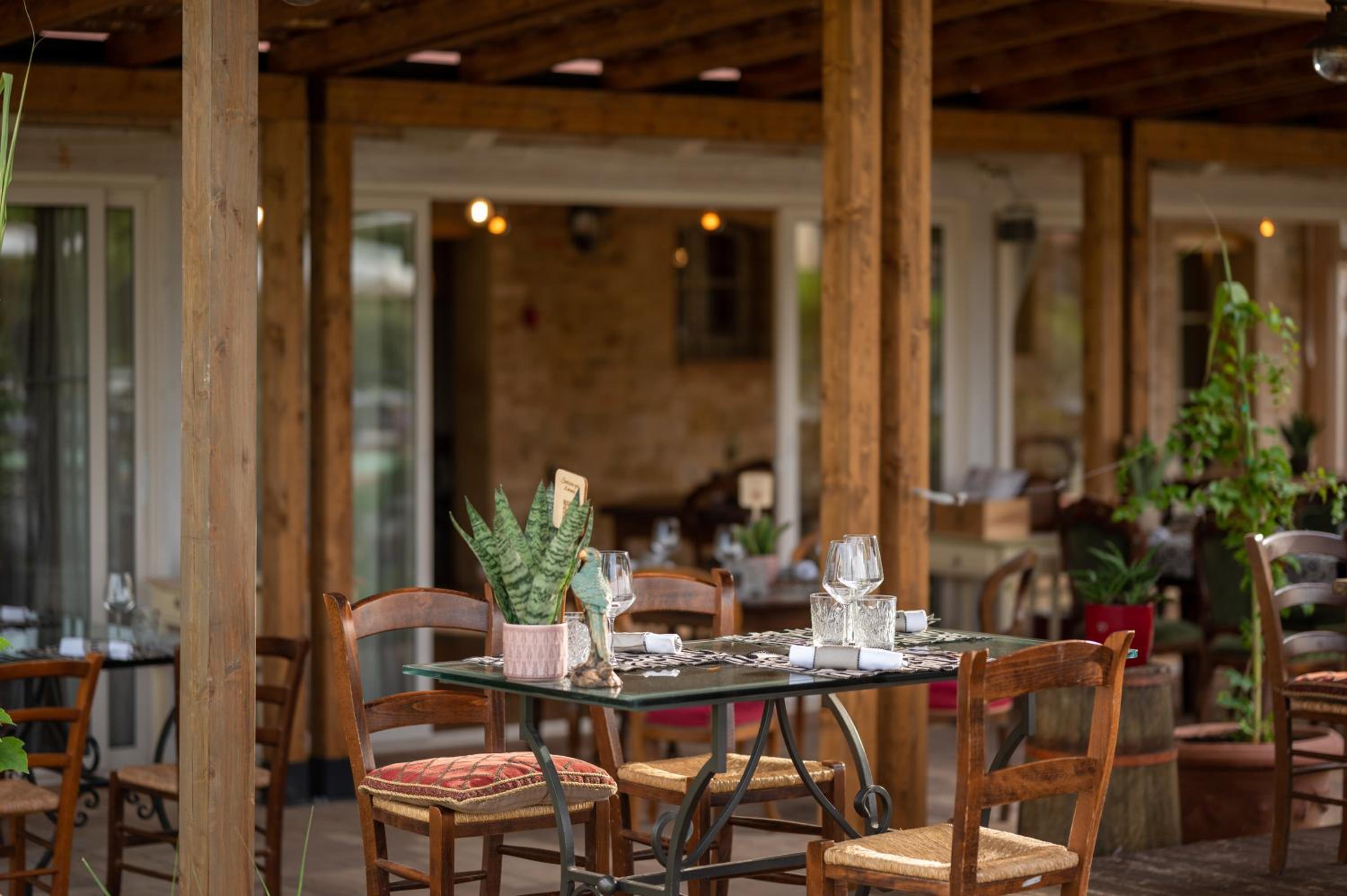 Favorita Food&Wine Resort