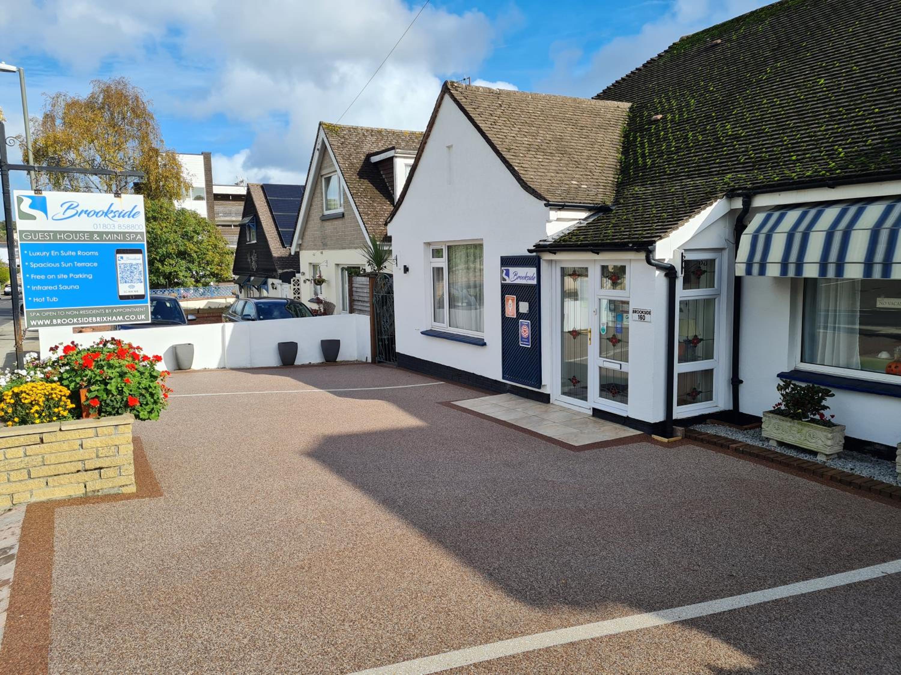 Brookside Guest House & Mini Spa view 3