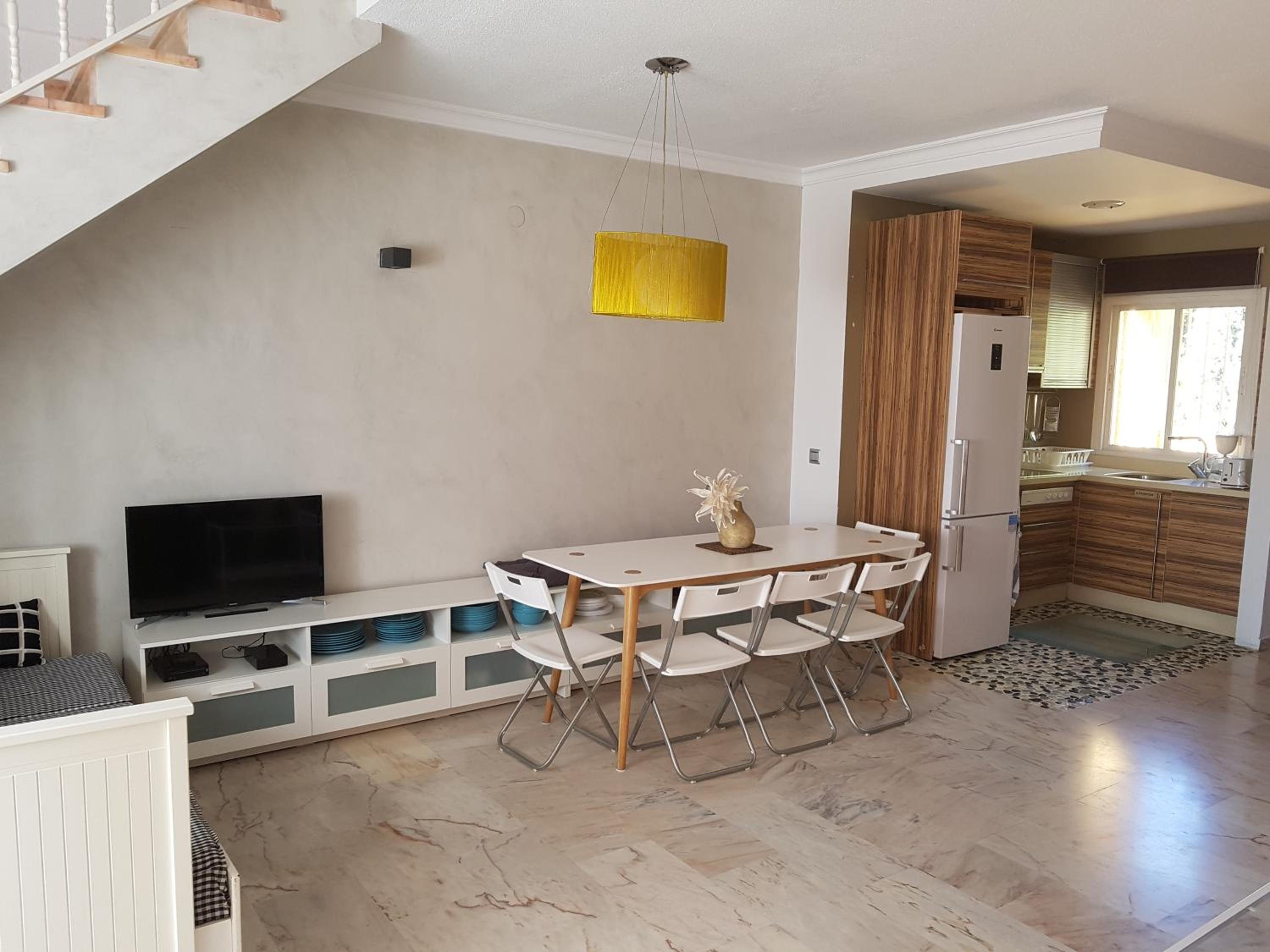 Penthouse lumineux avec piscine photo 5
