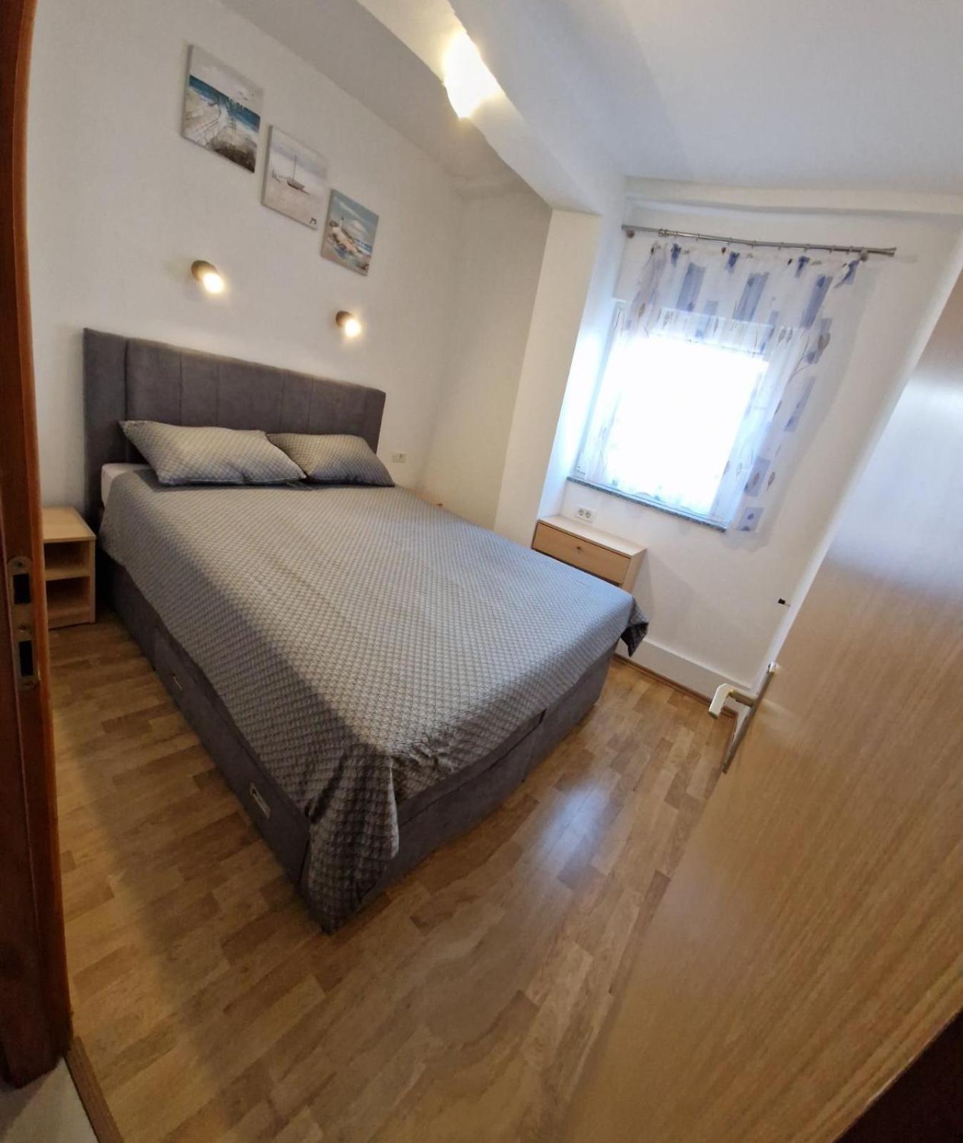 Apartments Vuceric view 5