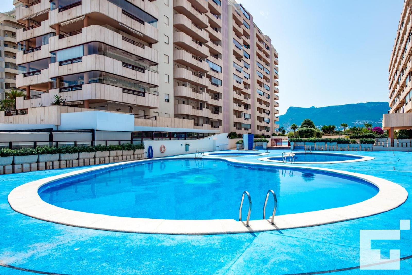 Pool & Wellness