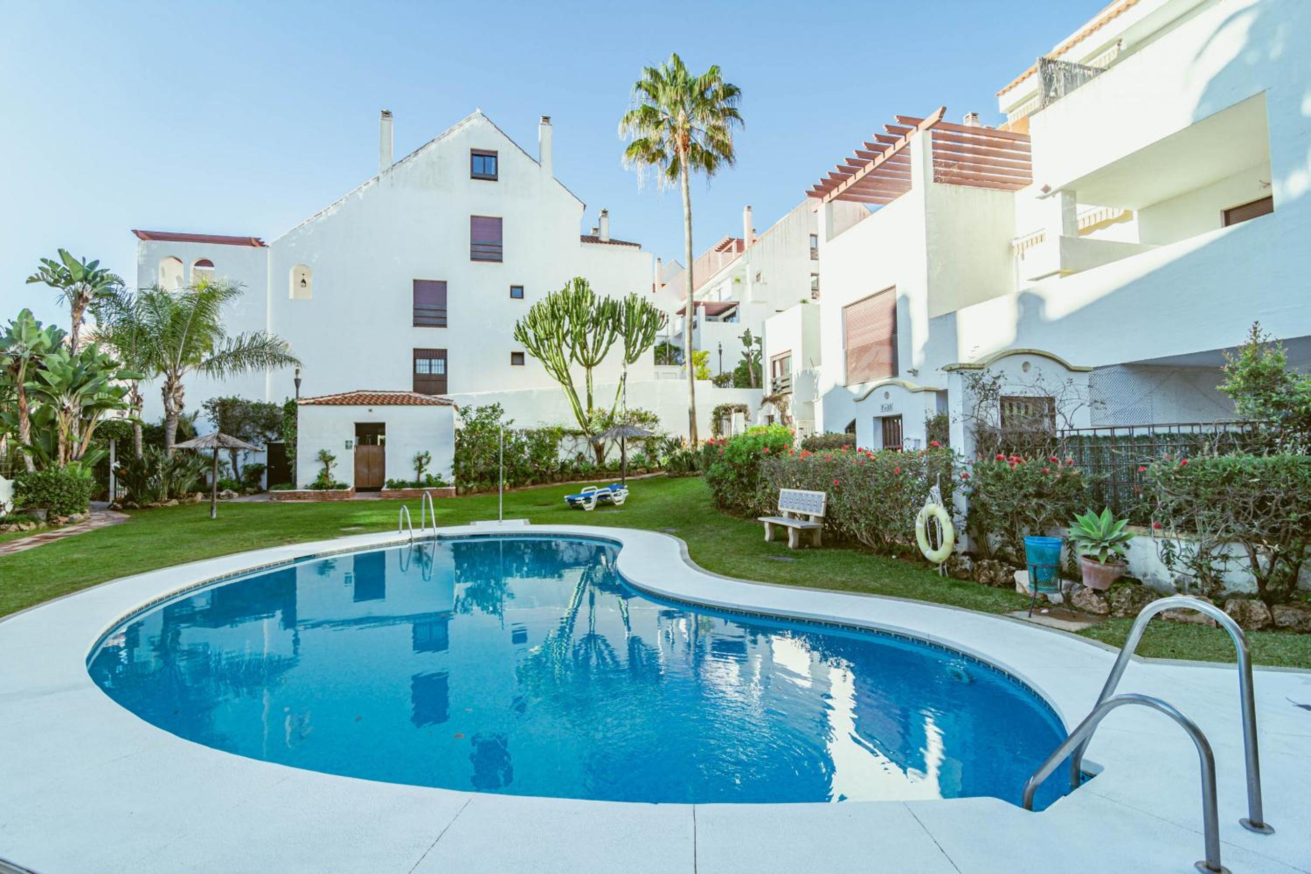 Marbella Vacations - Modern 3 Bedroom Apartment in Marbella with a Heated Pool close to Puerto Banus - Property Image 47
