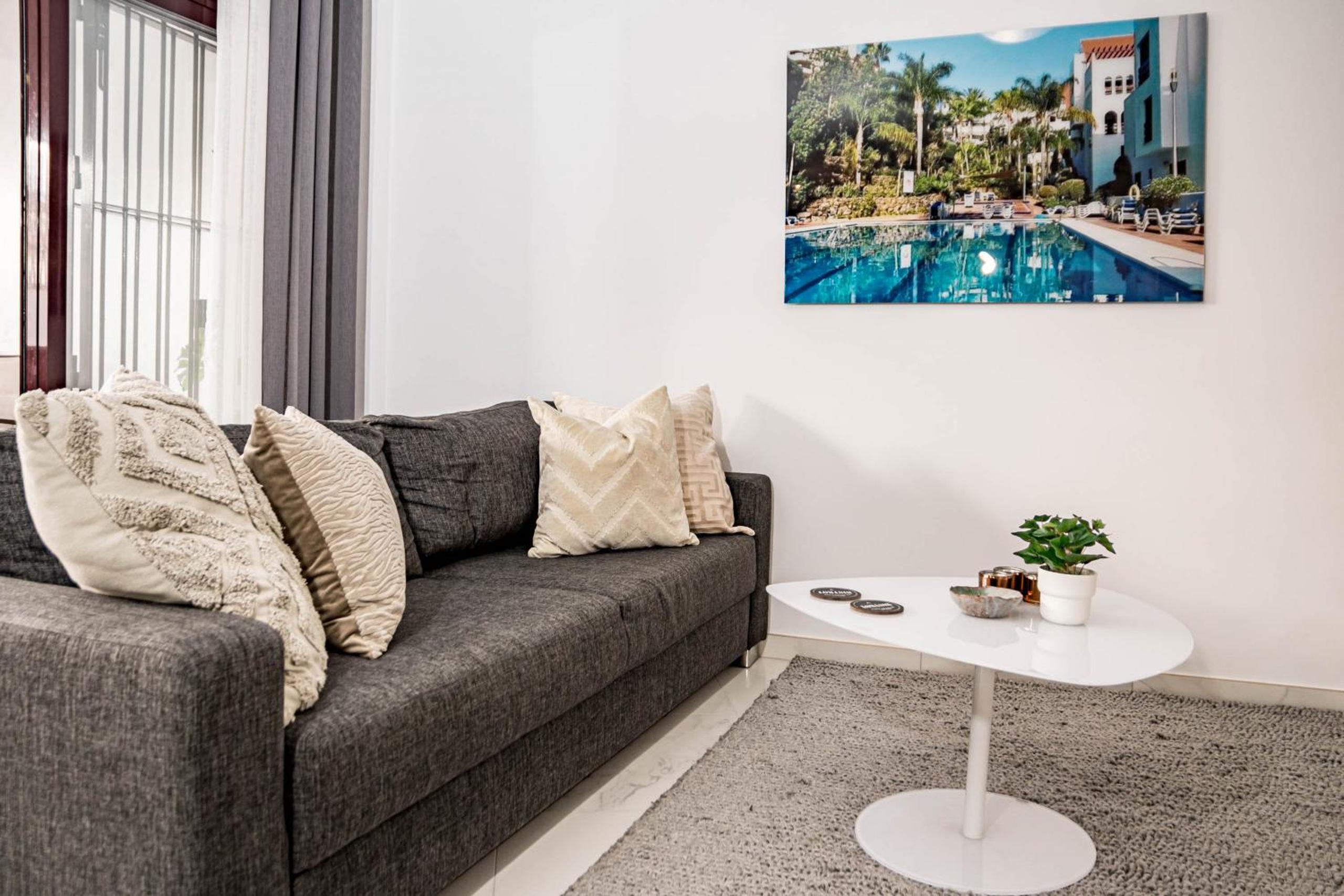 Marbella Vacations - Modern 3 Bedroom Apartment in Marbella with a Heated Pool close to Puerto Banus - Property Image 16
